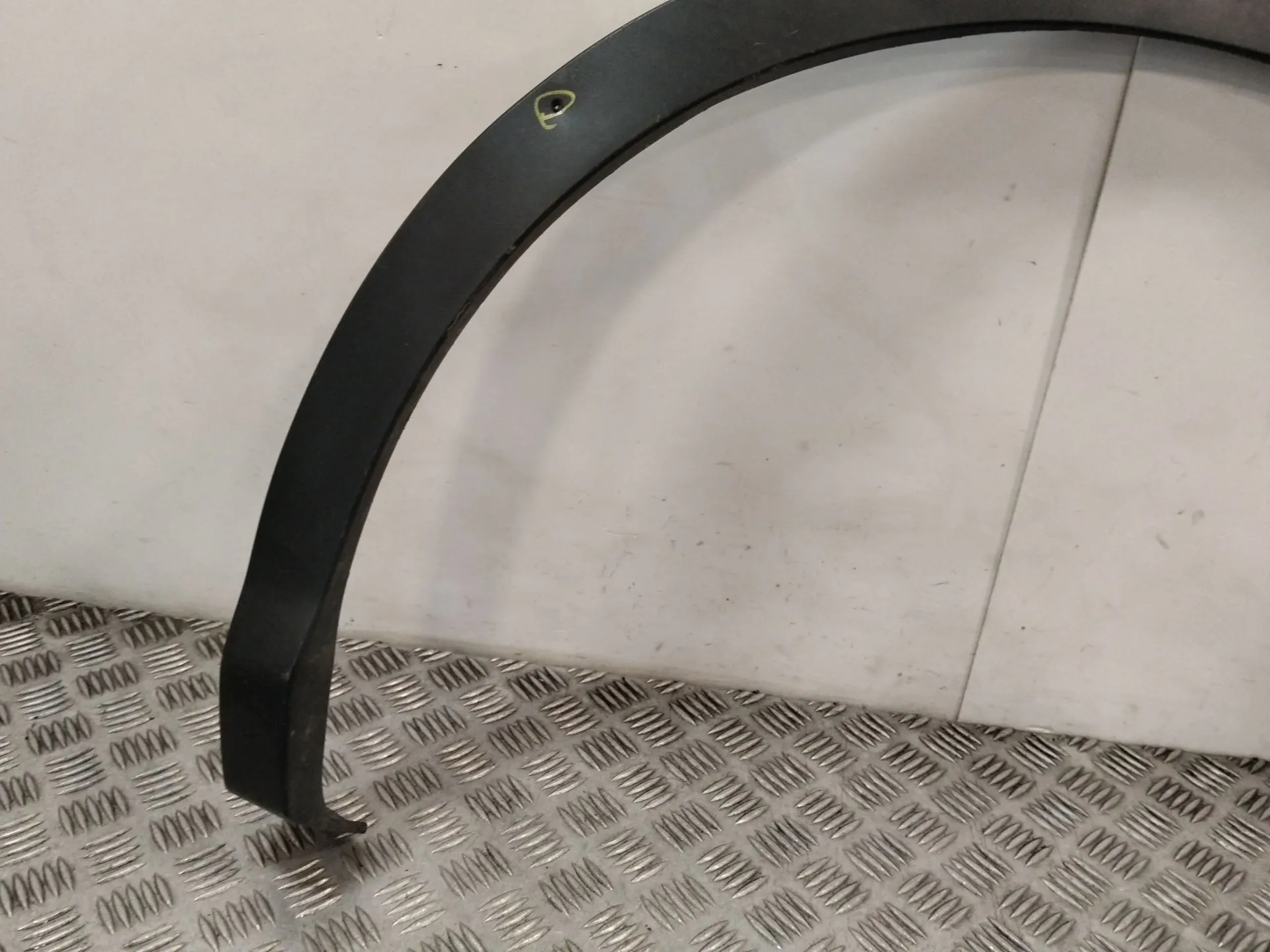 Aletin Delantero Izquierdo para Nissan Qashqai Ii (J11, J11_)