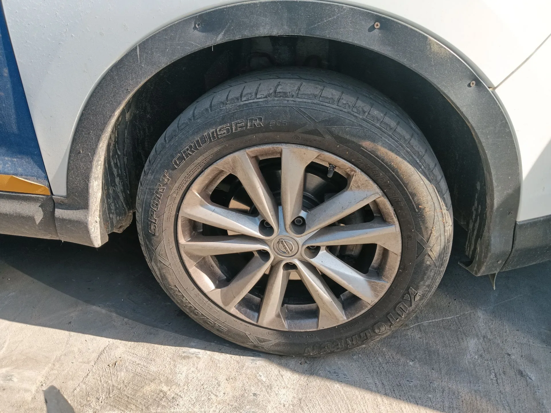 Amortiguador Delantero Derecho para Nissan Qashqai Ii (J11, J11_)