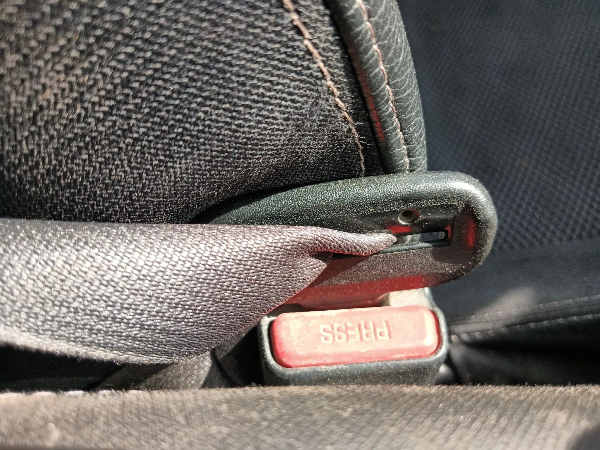 Cinturon Seguridad Delantero Izquierdo para Nissan Qashqai Ii (J11, J11_)