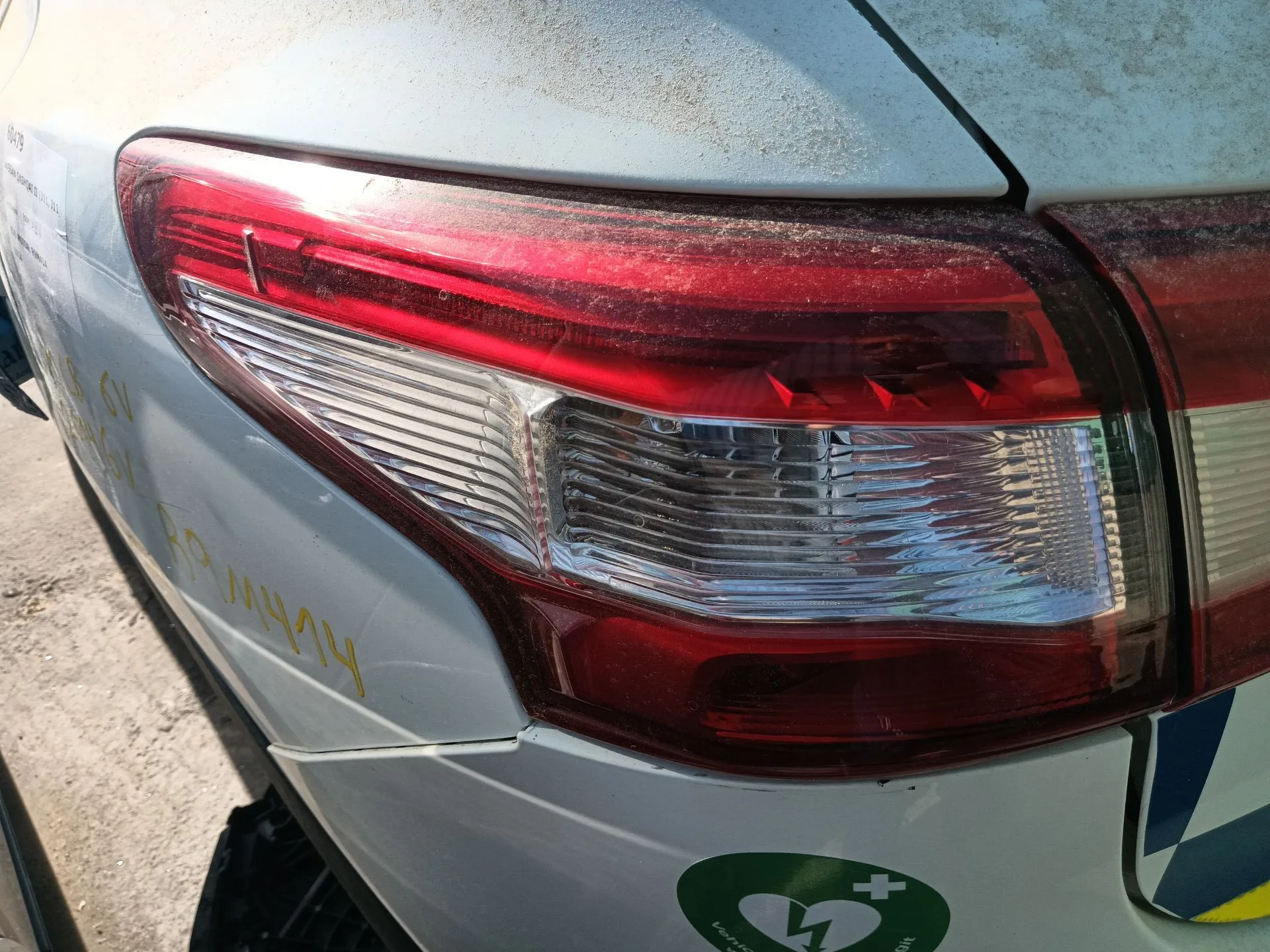 Piloto Trasero Izquierdo para Nissan Qashqai Ii (J11, J11_)