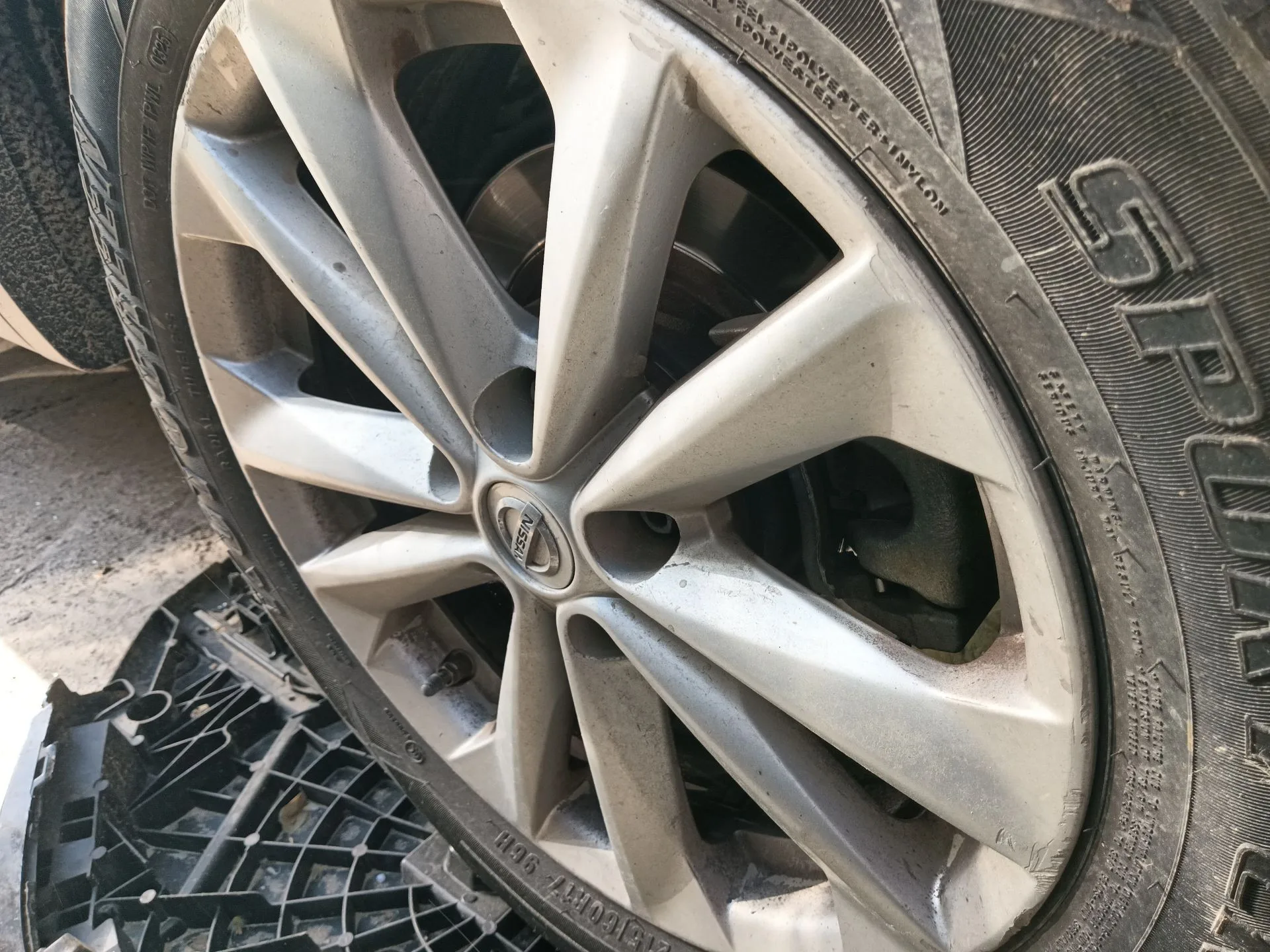 Pinza Freno Trasera Izquierda para Nissan Qashqai Ii (J11, J11_)