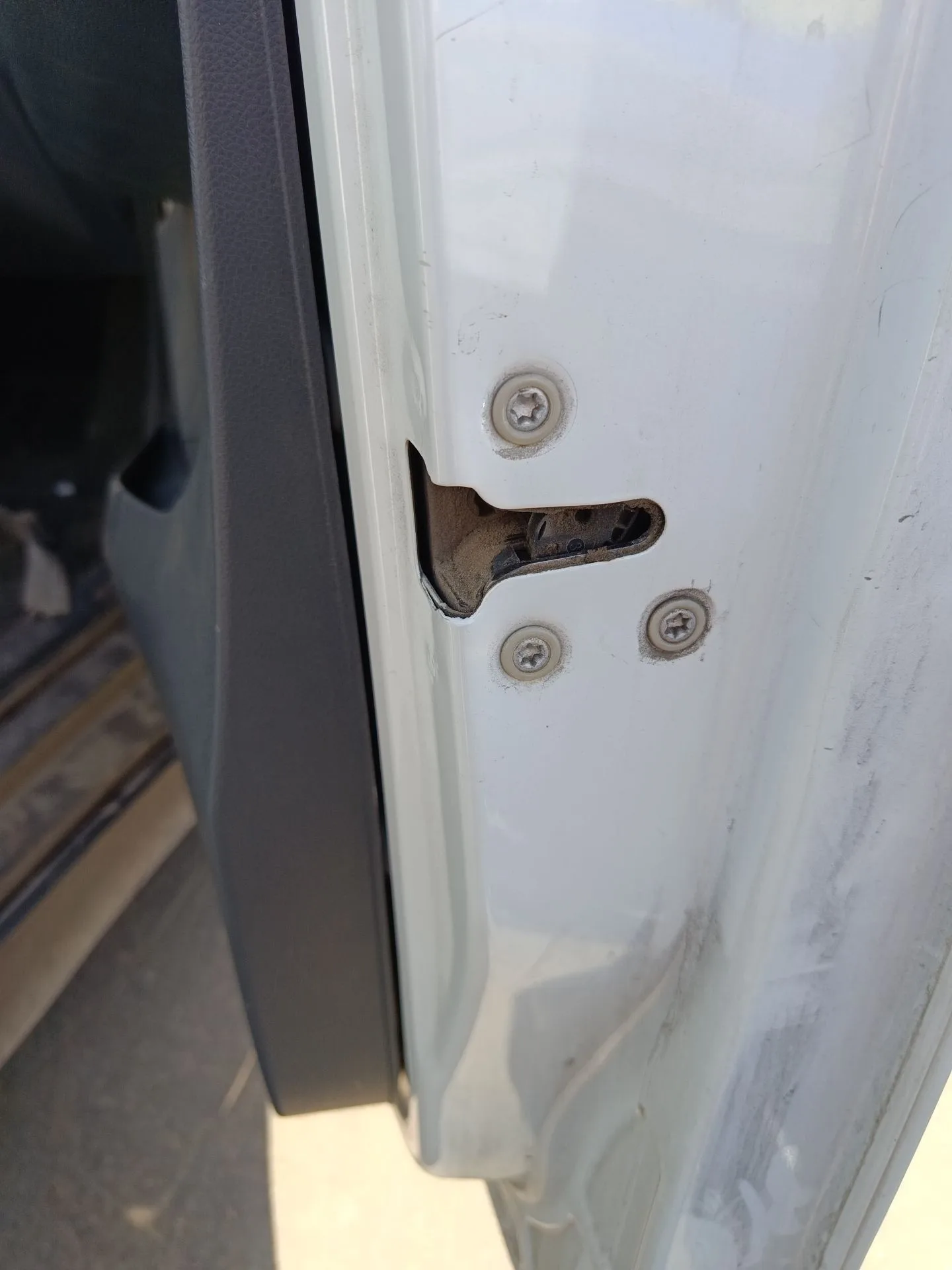 Cerradura Puerta Delantera Derecha para Maxus Edeliver 3 Furgoneta