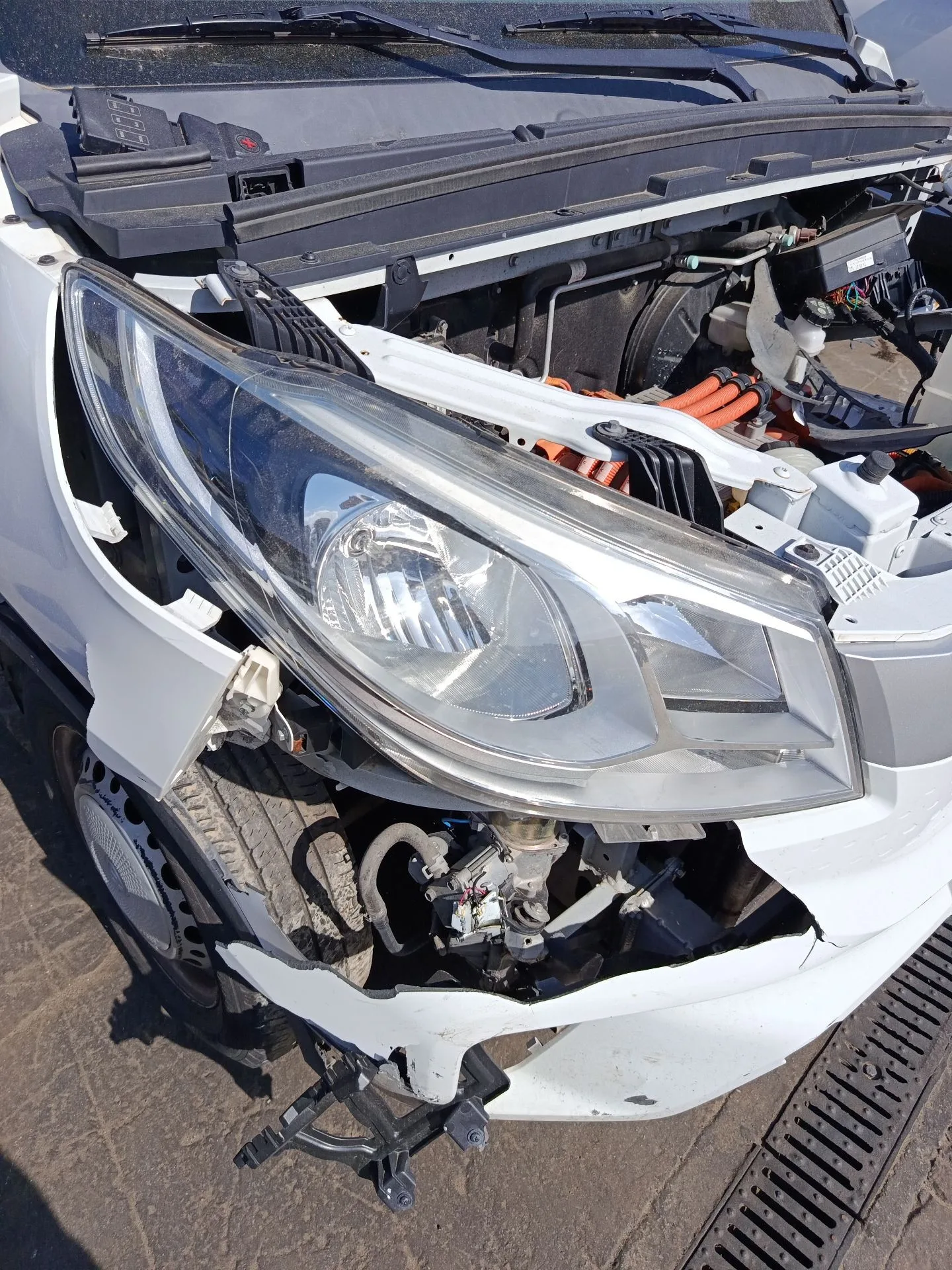 Faro Derecho para Maxus Edeliver 3 Furgoneta