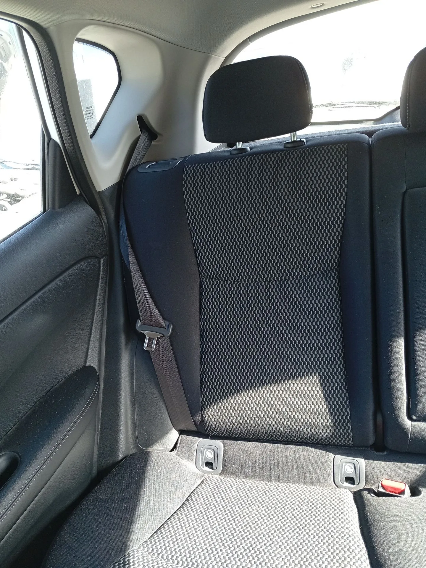 Cinturon Seguridad Trasero Derecho para Nissan Pulsar Hatchback (C13)