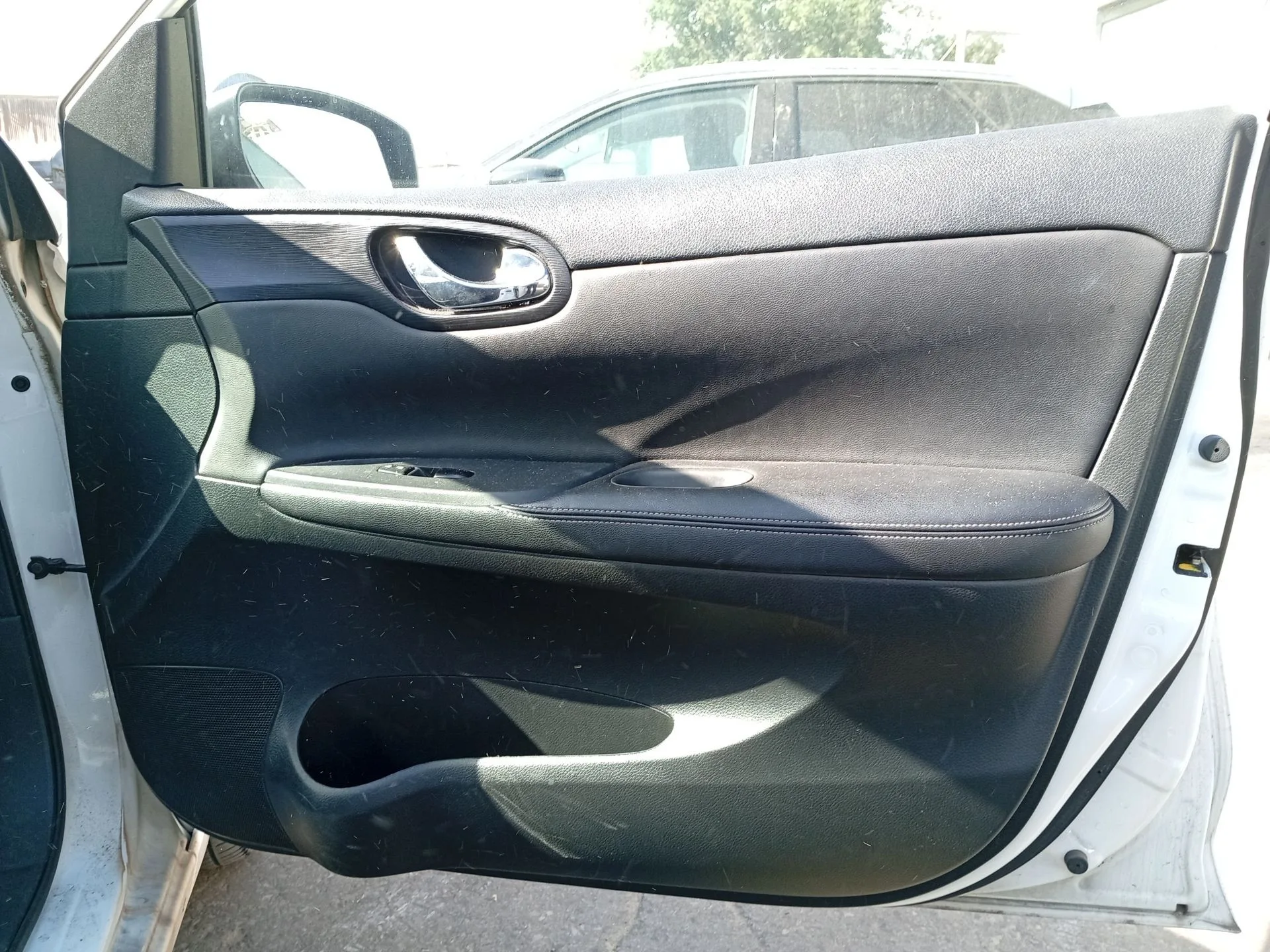Elevalunas Delantero Derecho para Nissan Pulsar Hatchback (C13)