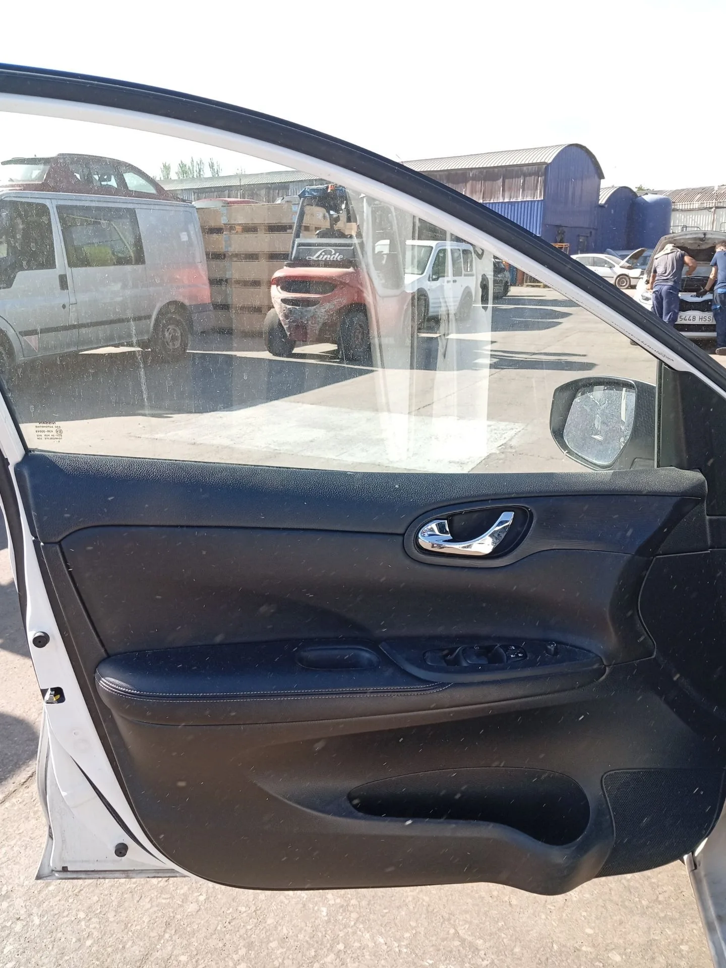 Elevalunas Delantero Izquierdo para Nissan Pulsar Hatchback (C13)
