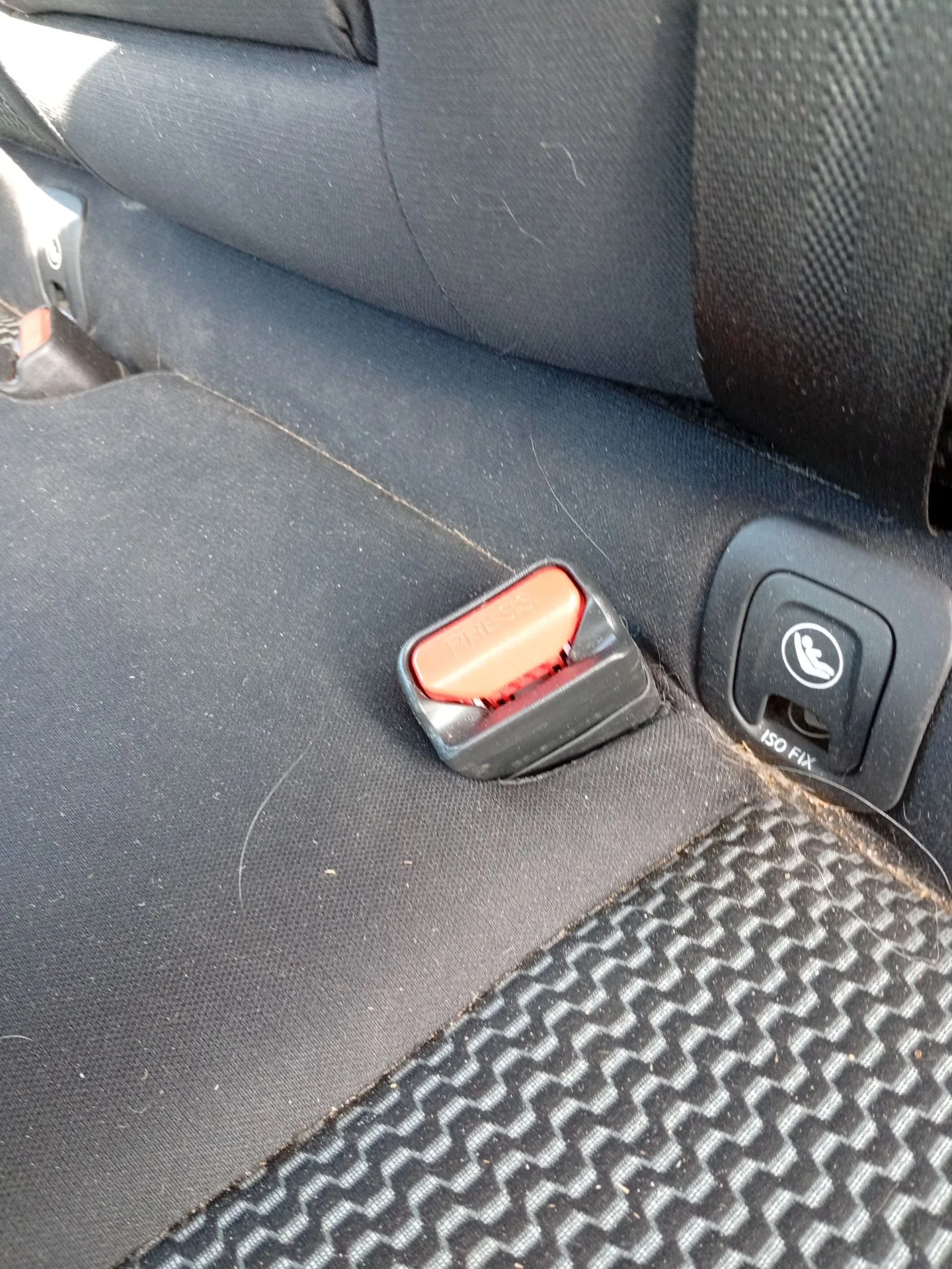 Enganche Cinturon Trasero Izquierdo para Nissan Pulsar Hatchback (C13)