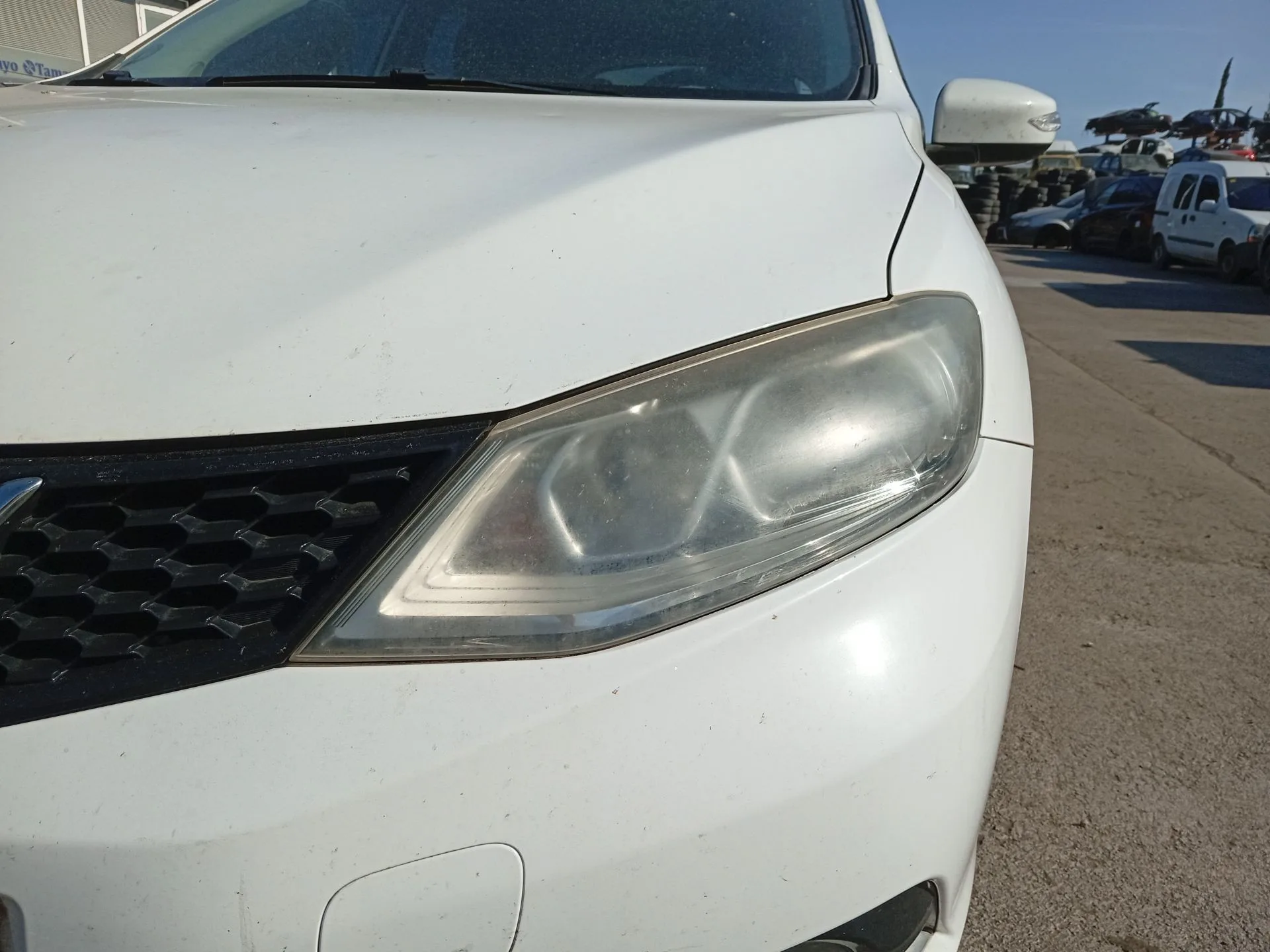 Faro Izquierdo para Nissan Pulsar Hatchback (C13)
