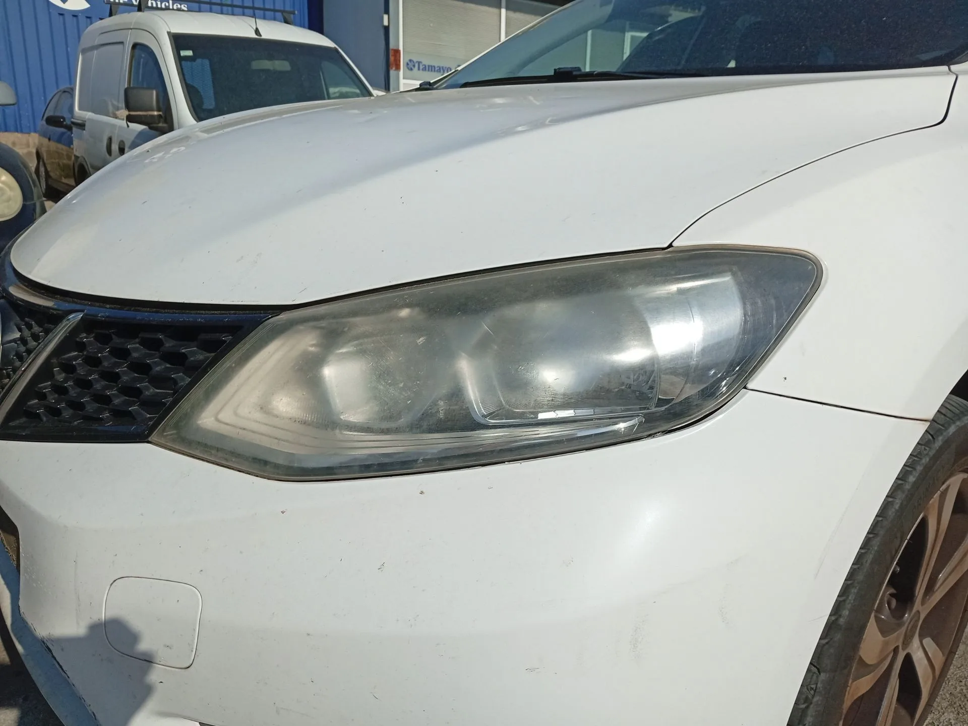 Faro Izquierdo para Nissan Pulsar Hatchback (C13)