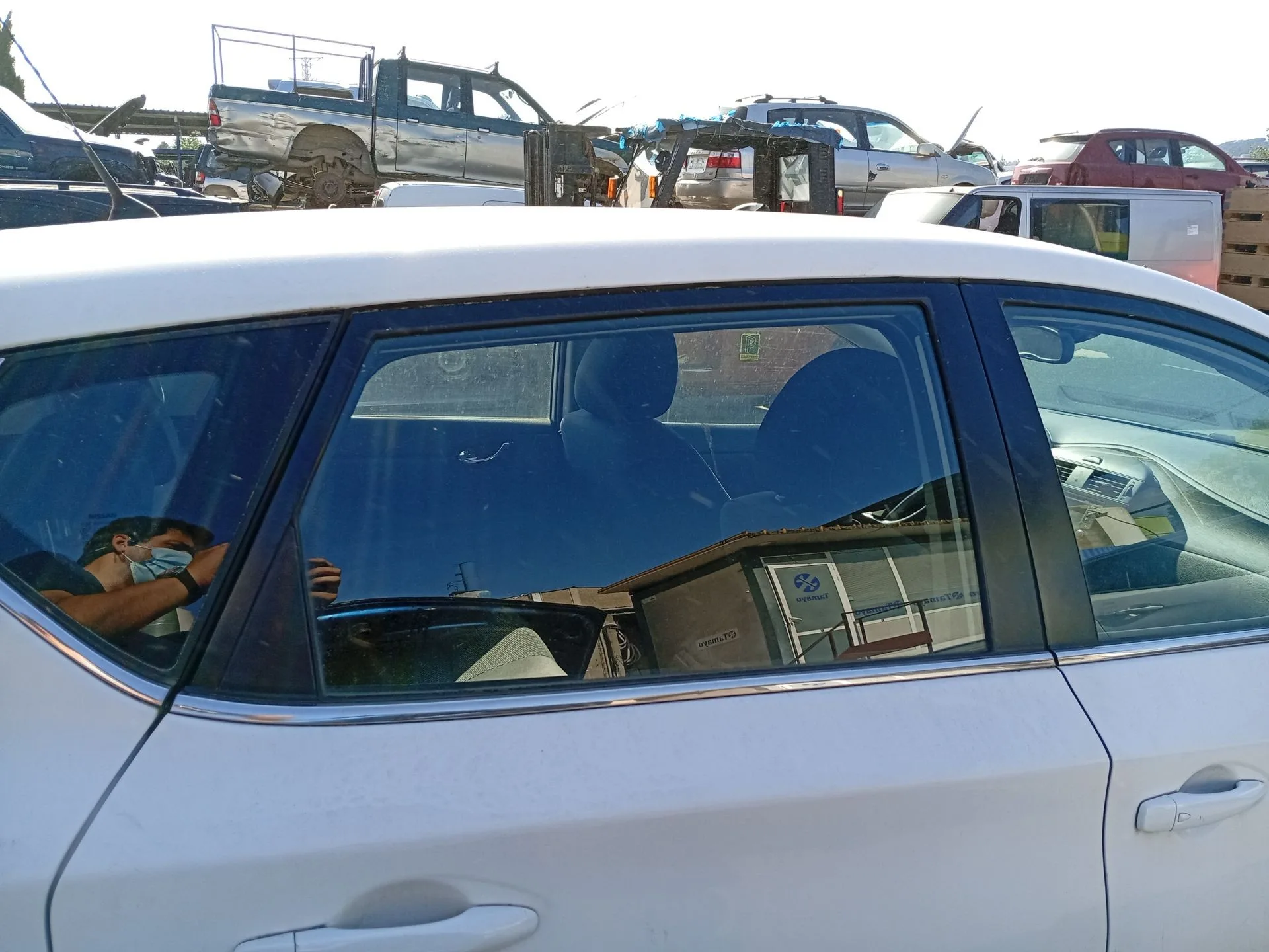 Luna Trasera Derecha para Nissan Pulsar Hatchback (C13)