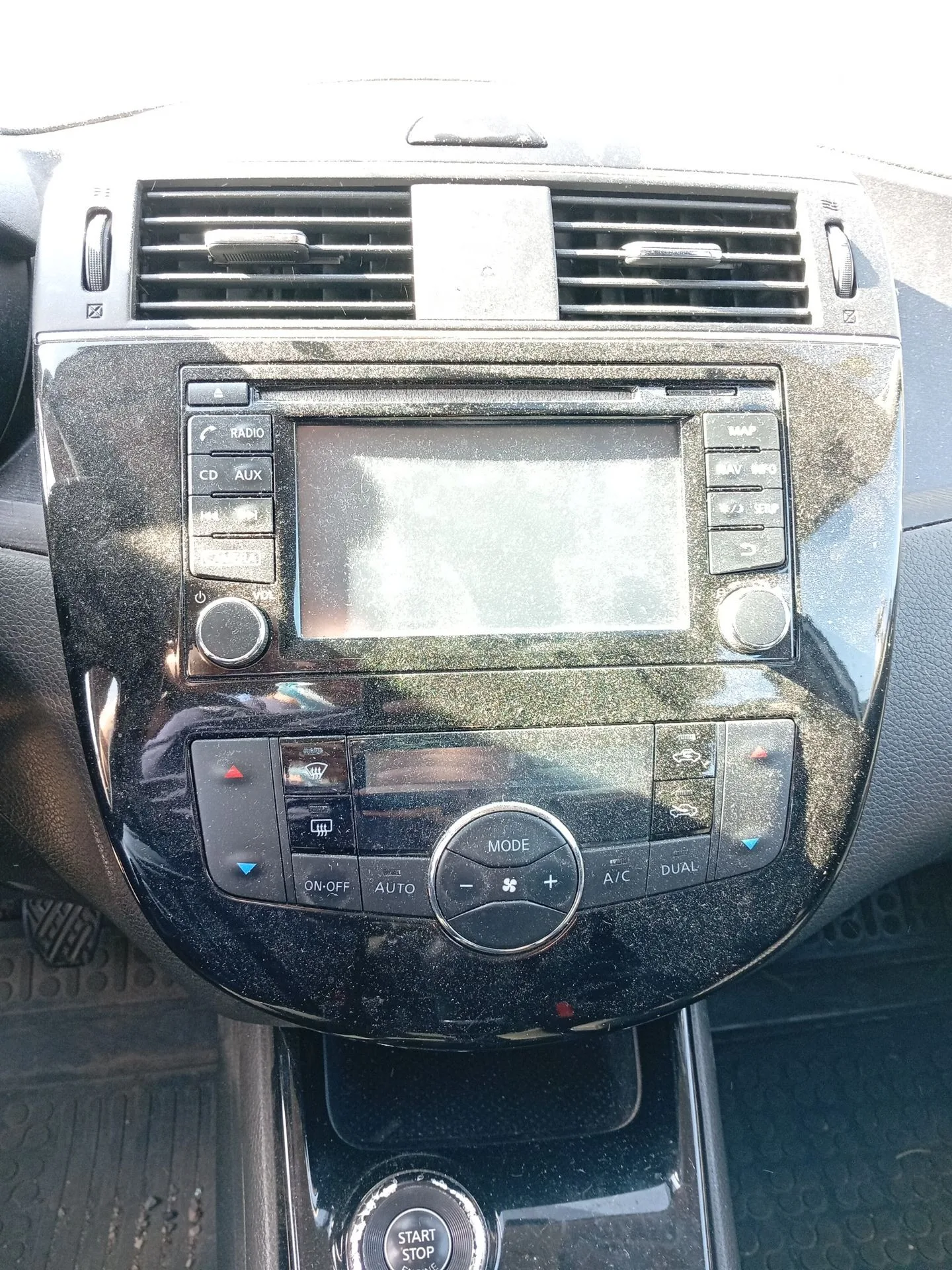 Mando Climatizador para Nissan Pulsar Hatchback (C13)