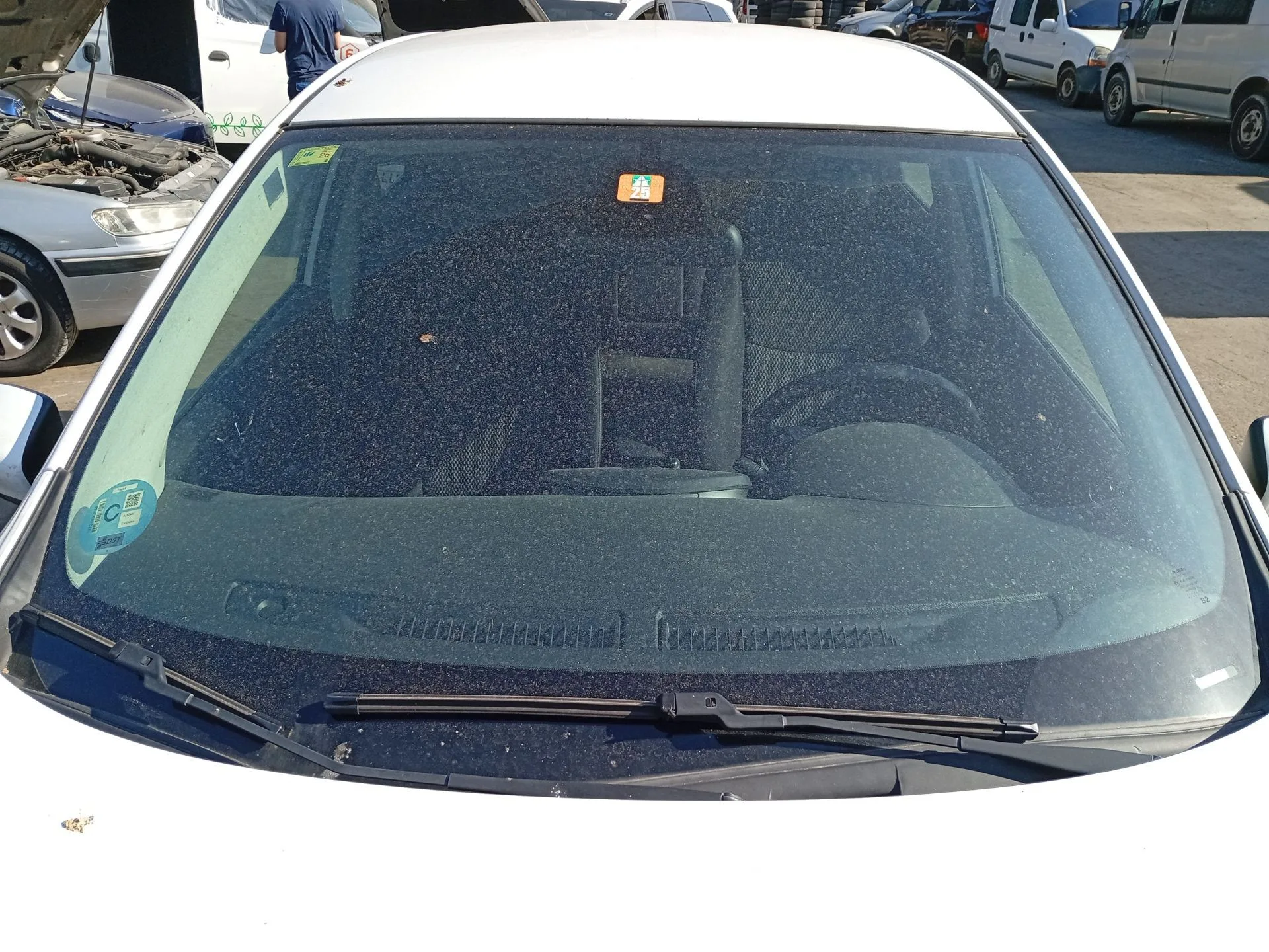 Parabrisas para Nissan Pulsar Hatchback (C13)