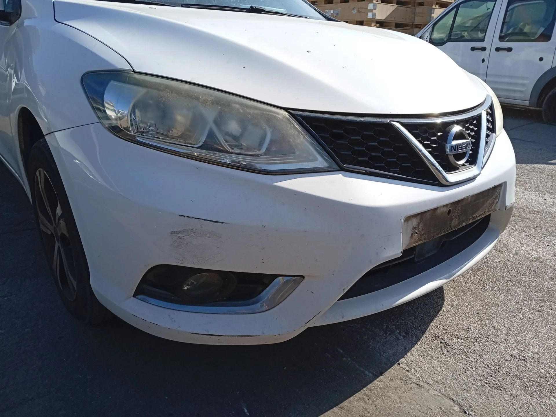 Paragolpes Delantero para Nissan Pulsar Hatchback (C13)