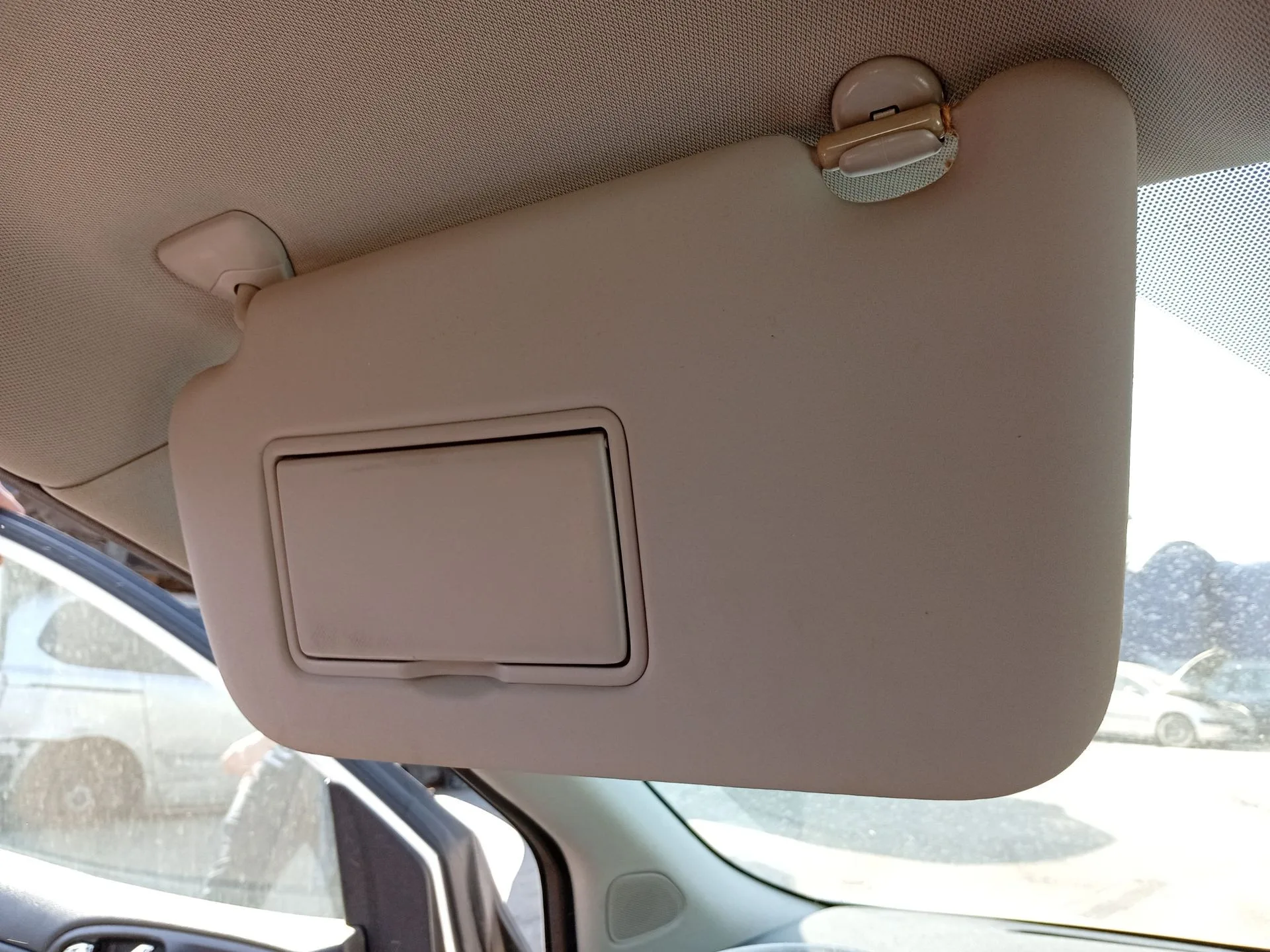 Parasol Izquierdo para Nissan Pulsar Hatchback (C13)