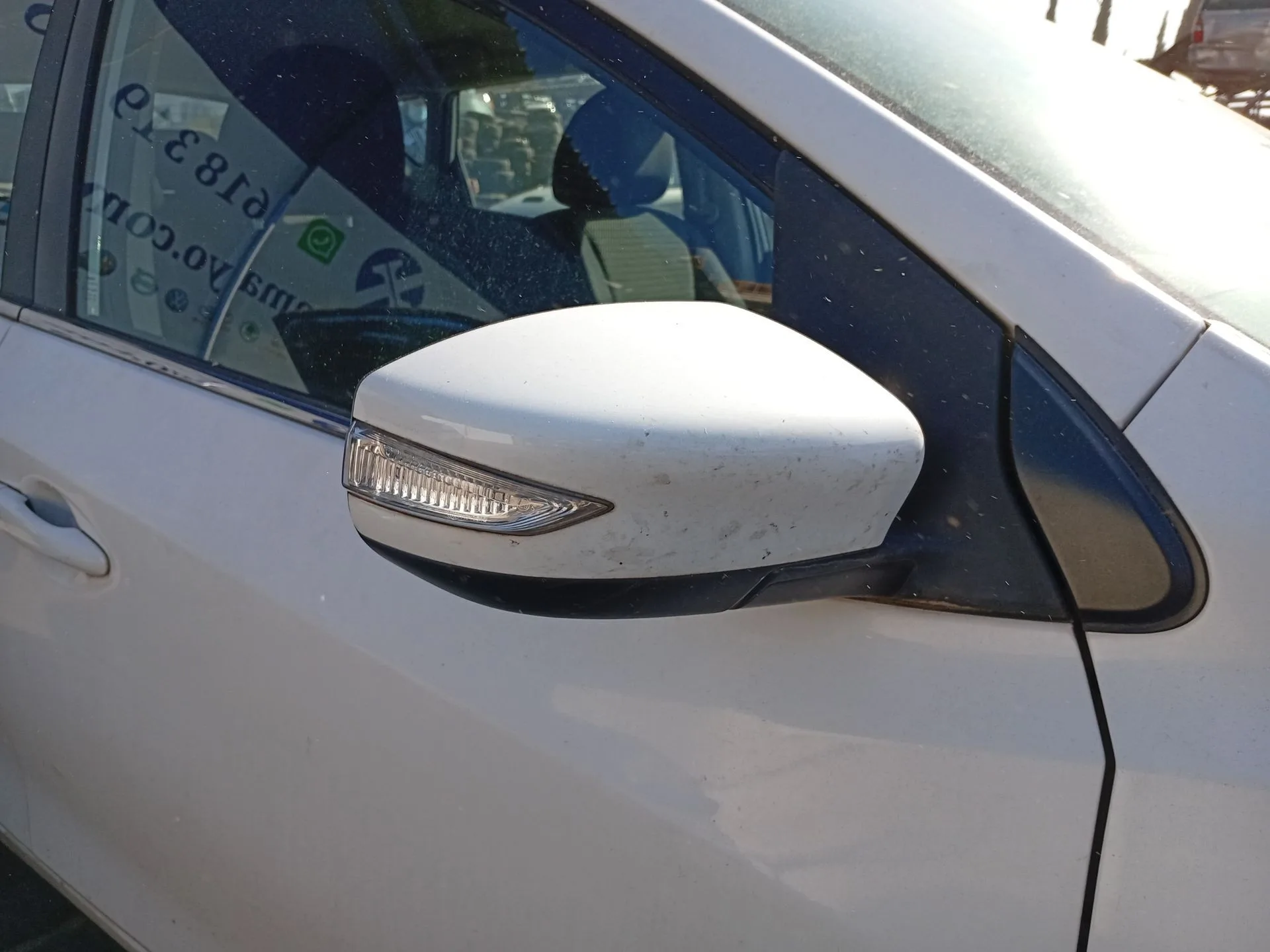 Retrovisor Derecho para Nissan Pulsar Hatchback (C13)