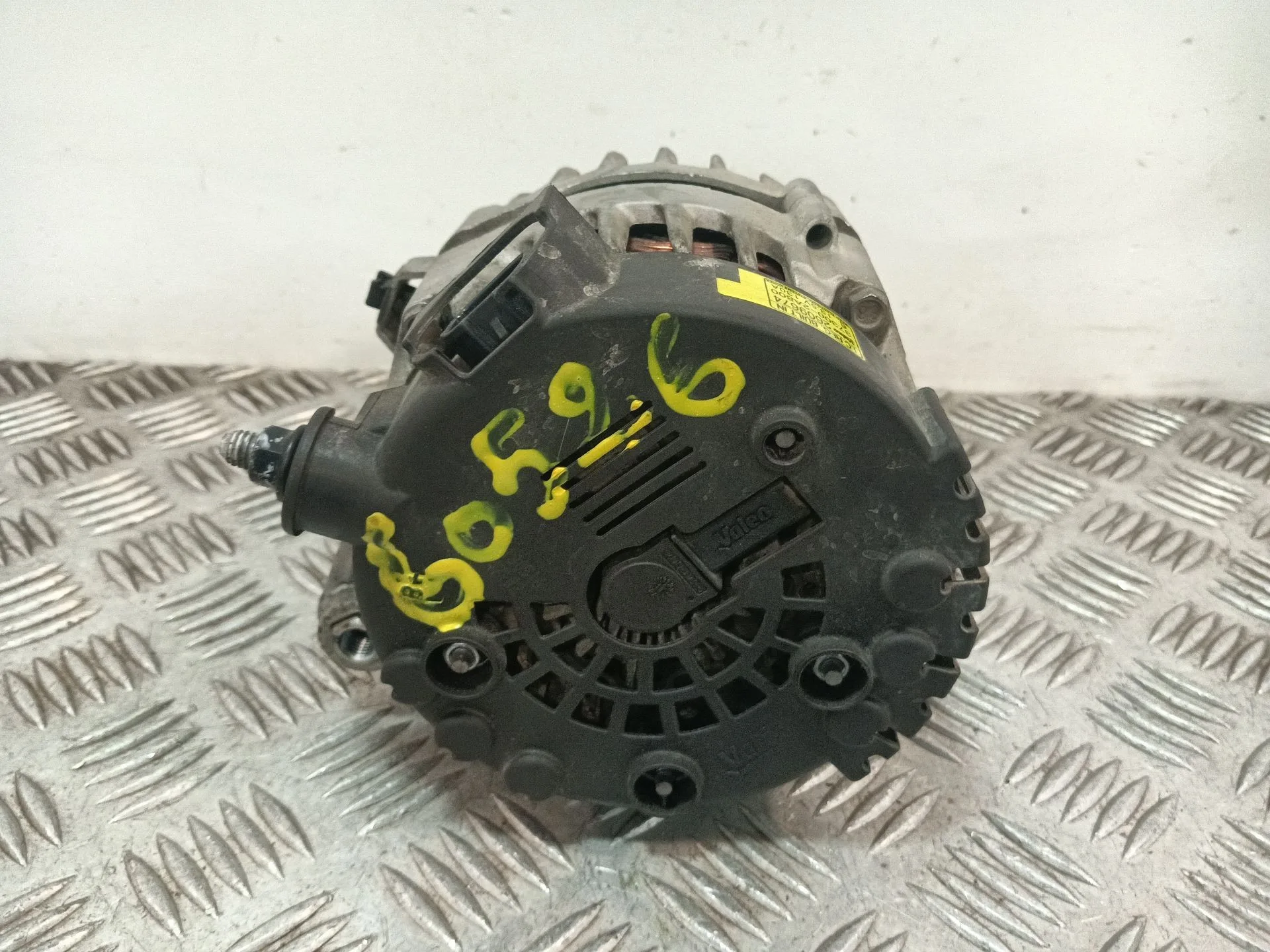 Alternador para Kia Carens Iv