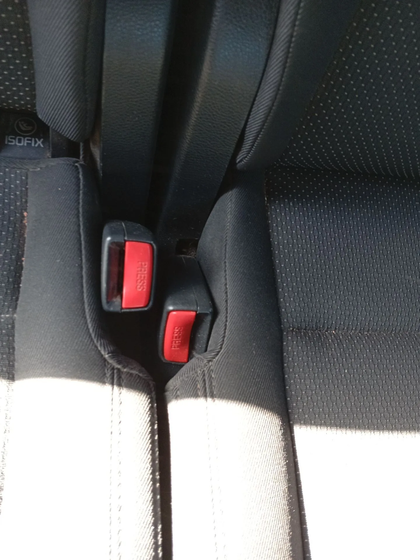 Enganche Cinturon Trasero Central para Kia Carens Iv