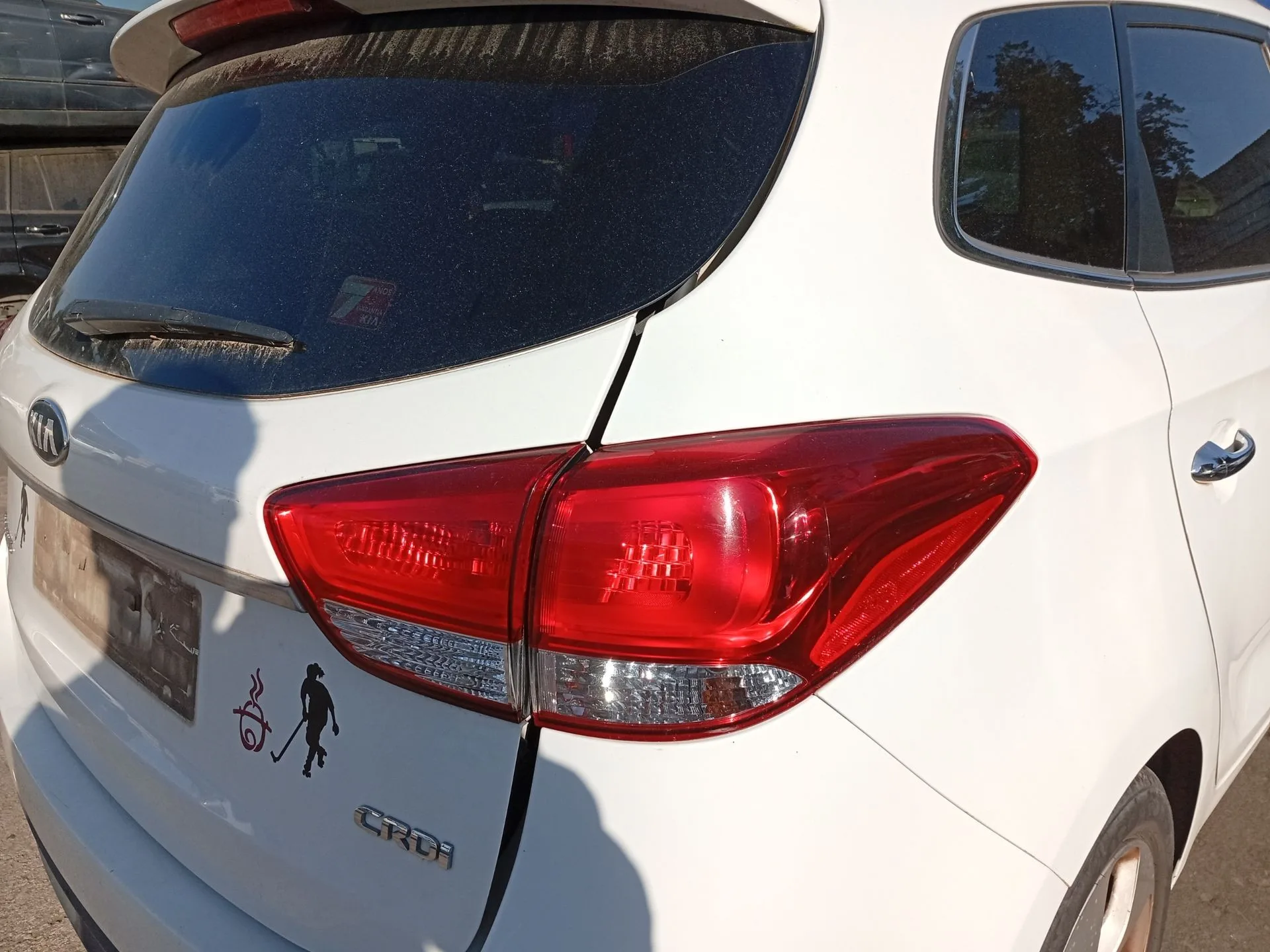 Piloto Trasero Derecho para Kia Carens Iv