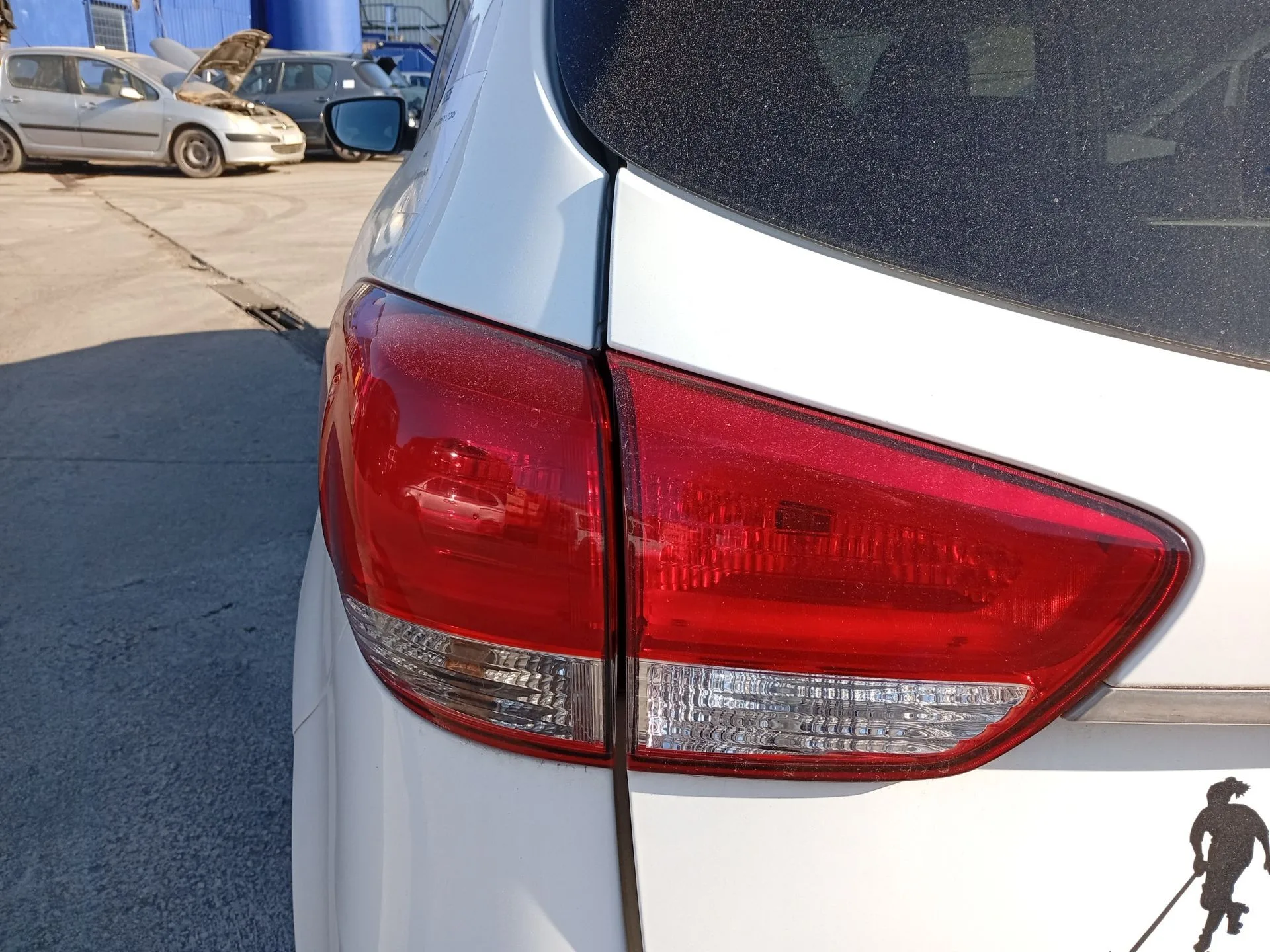 Piloto Trasero Izquierdo para Kia Carens Iv