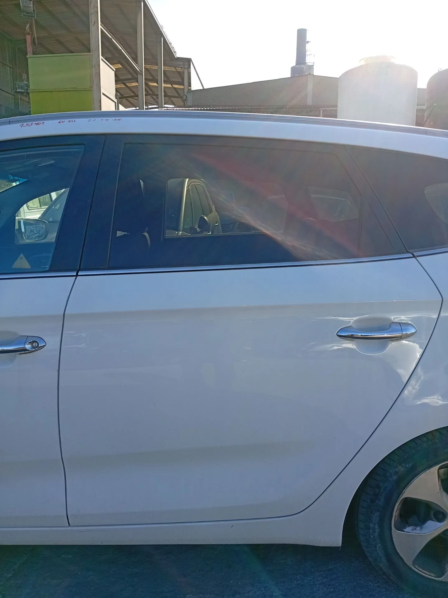 Puerta Trasera Izquierda para Kia Carens Iv