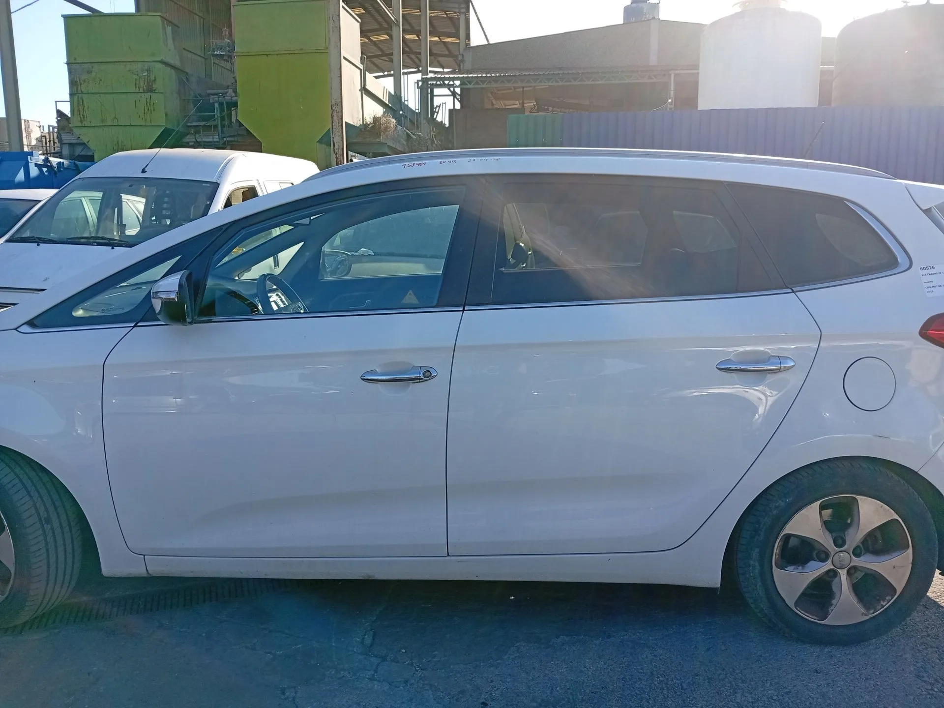 Puerta Trasera Izquierda para Kia Carens Iv