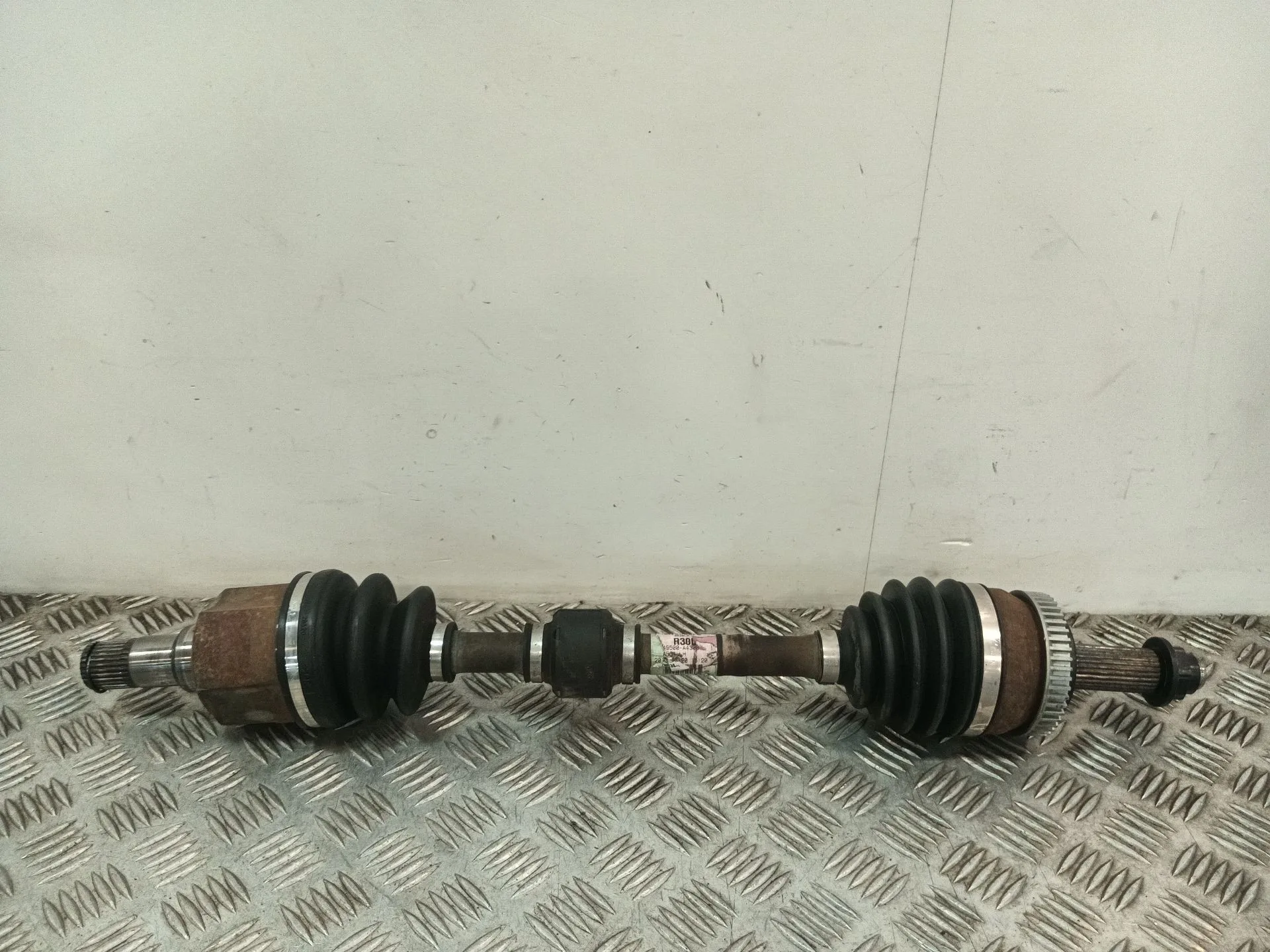 Transmision Delantera Izquierda para Kia Carens Iv