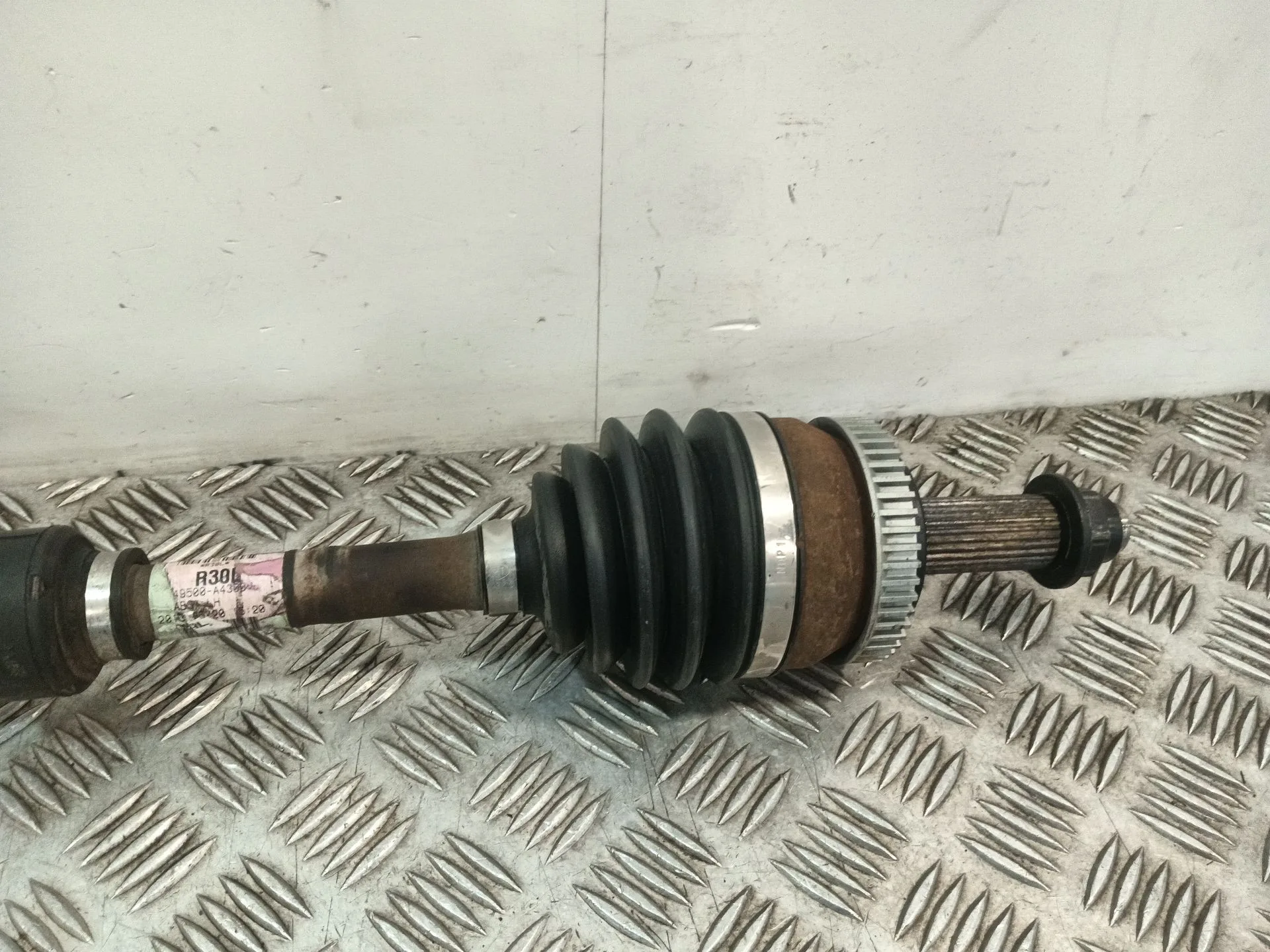 Transmision Delantera Izquierda para Kia Carens Iv