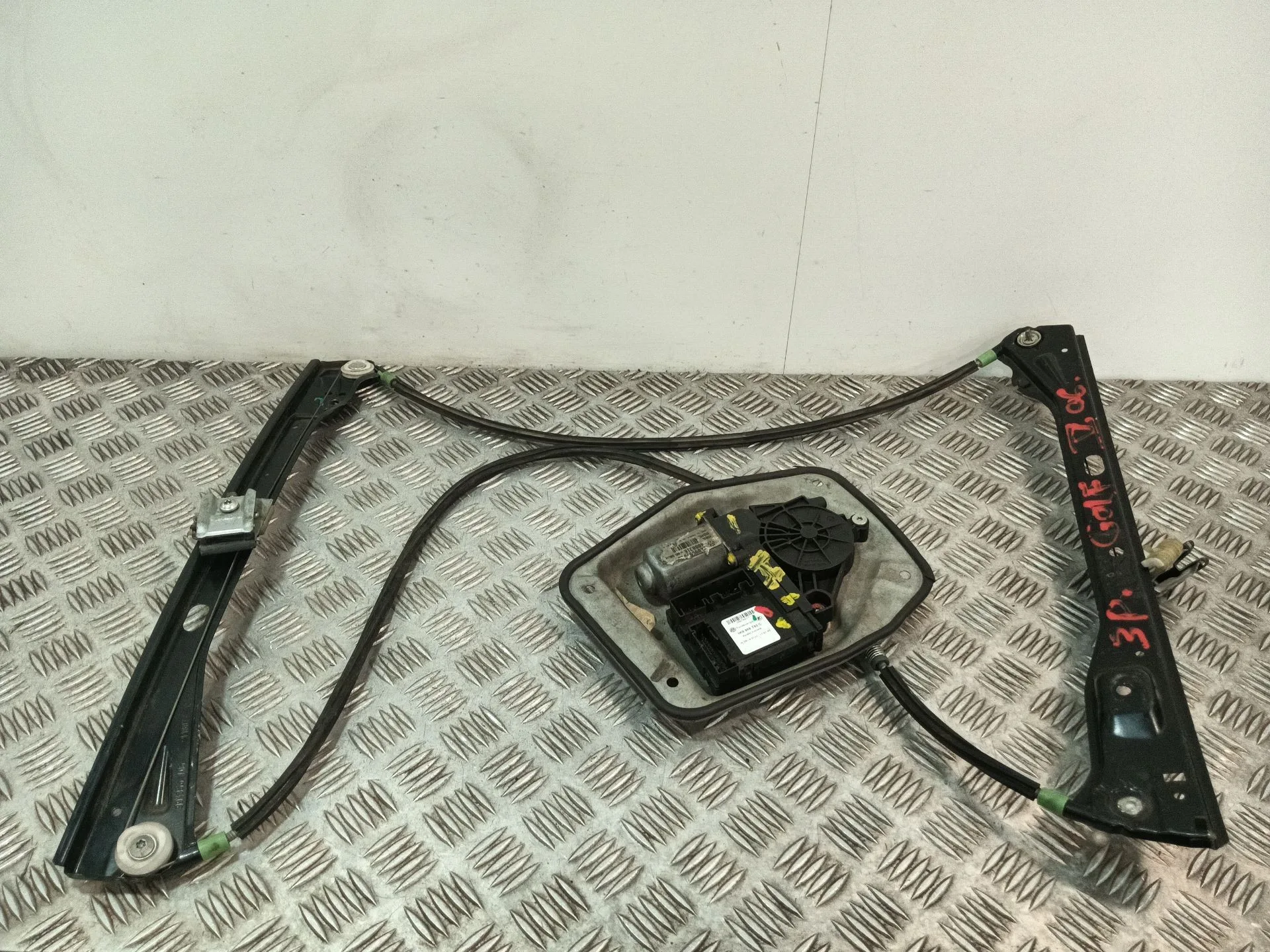 Elevalunas Delantero Izquierdo para Volkswagen Golf V (1K1)