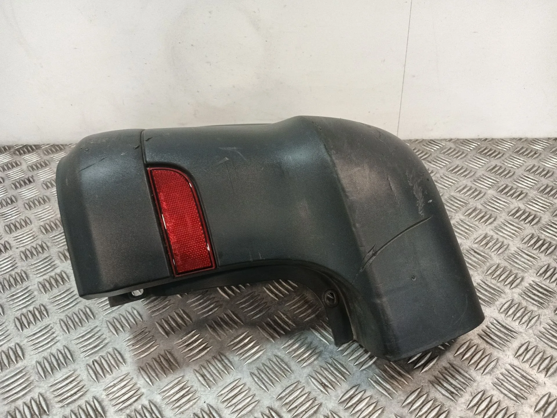 Puntera Paragolpes Trasera Derecha para Mercedes-Benz Vito / Mixto Furgoneta (W639)
