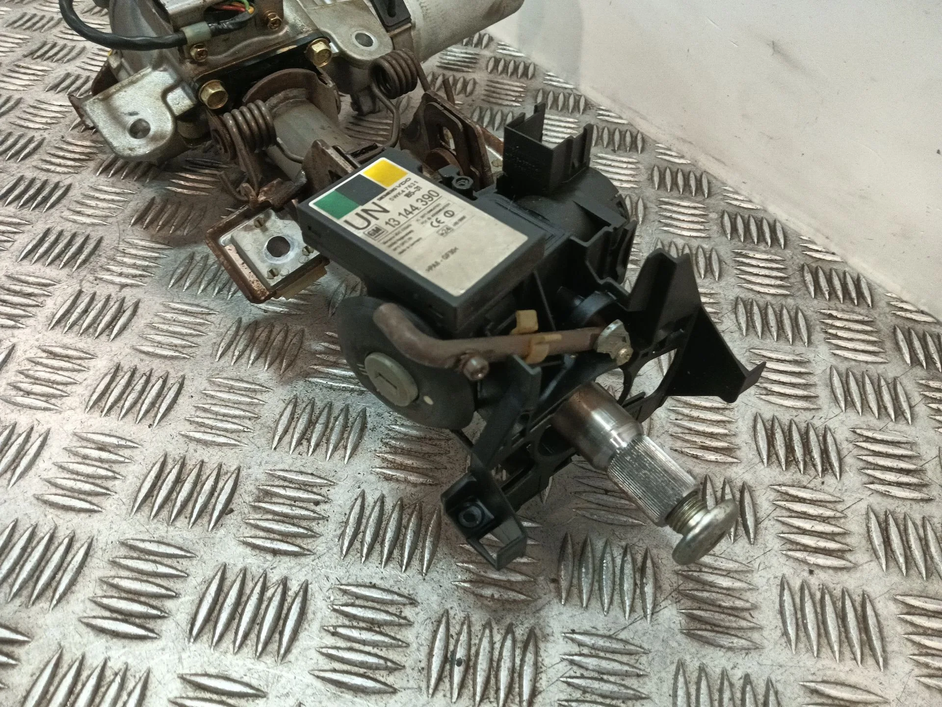 Columna Direccion para Opel Corsa C (X01)