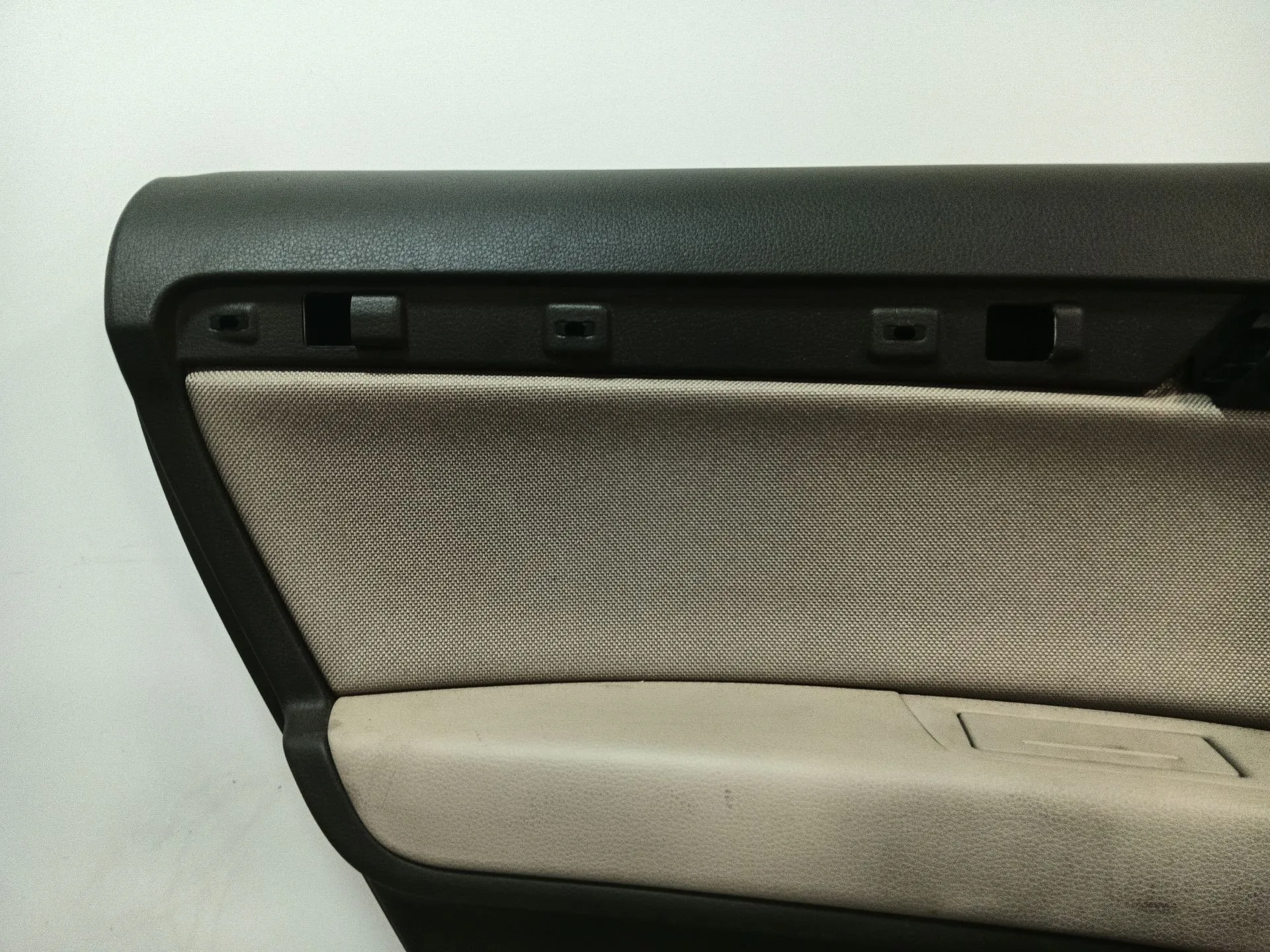 Guarnecido Puerta Trasera Izquierda para Audi Q7 (4Lb)