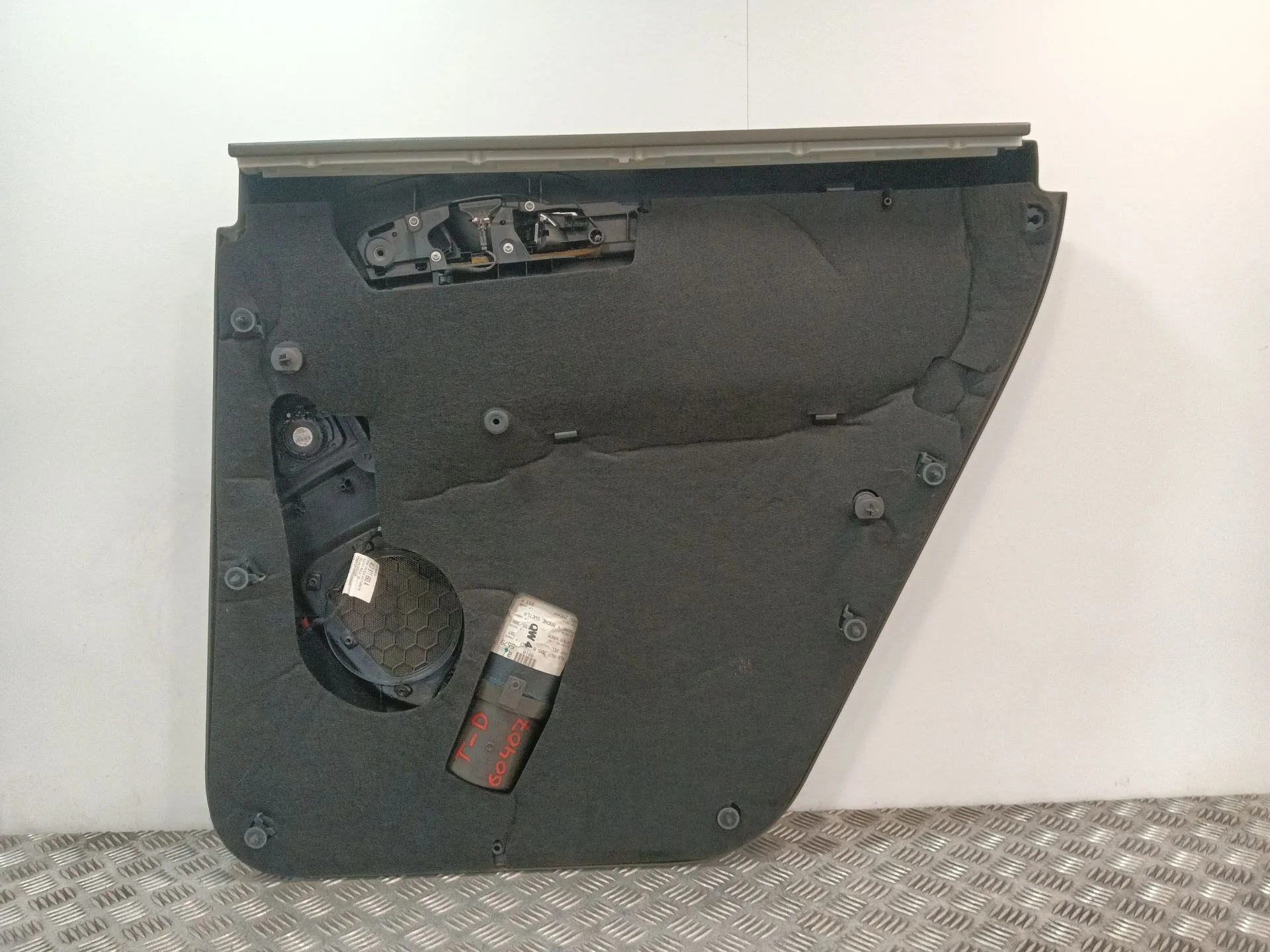 Guarnecido Puerta Trasera Izquierda para Audi Q7 (4Lb)