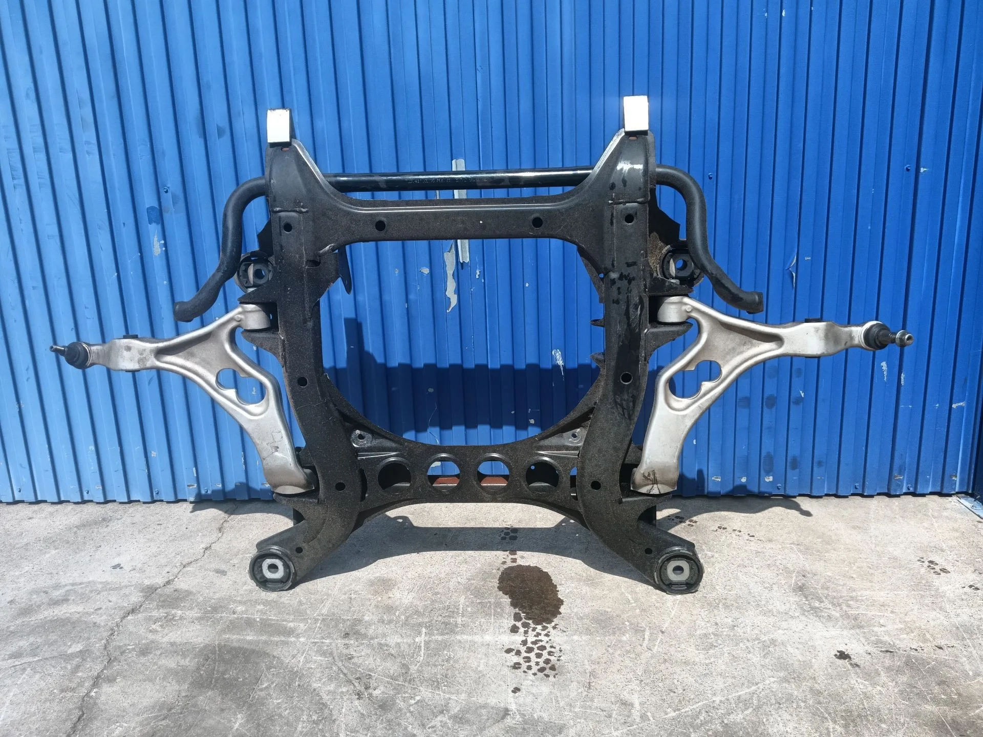 Puente Delantero para Audi Q7 (4Lb)