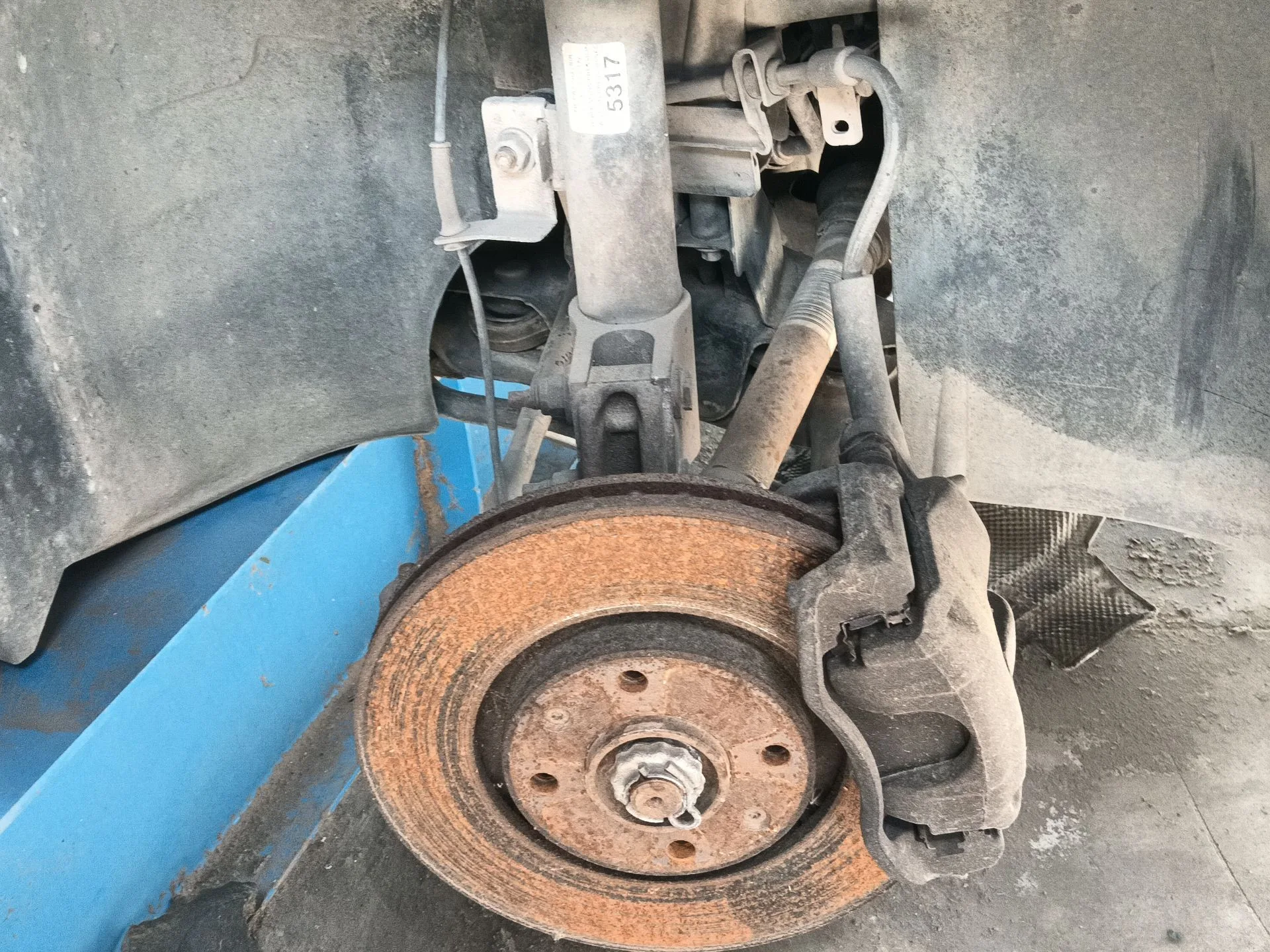 Brazo Suspension Inferior Delantero Derecho para Peugeot 307 Cc (3B)