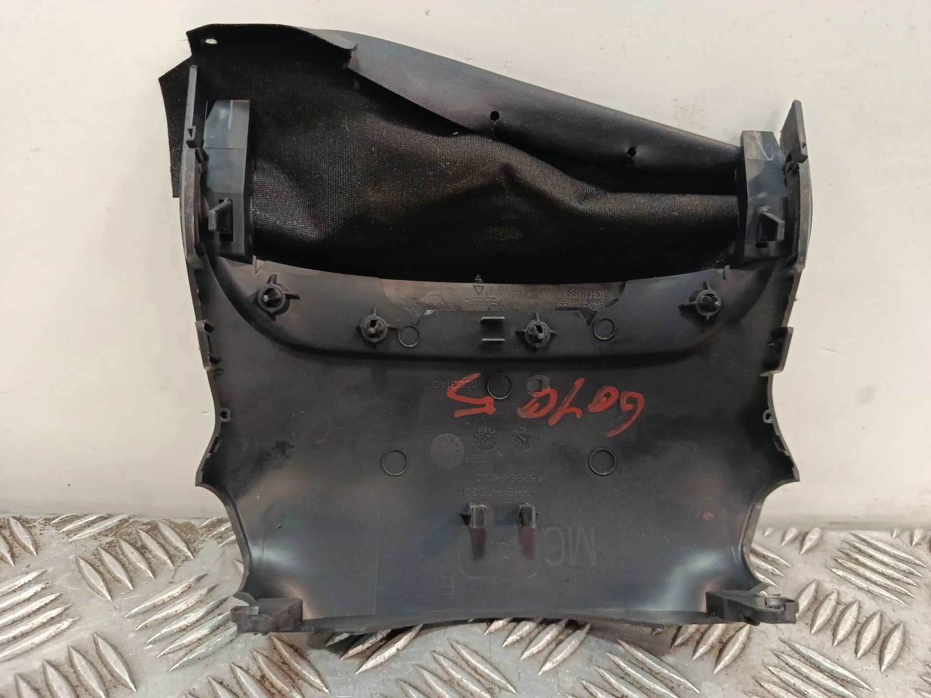 Moldura para Toyota C-Hr (_X1_)