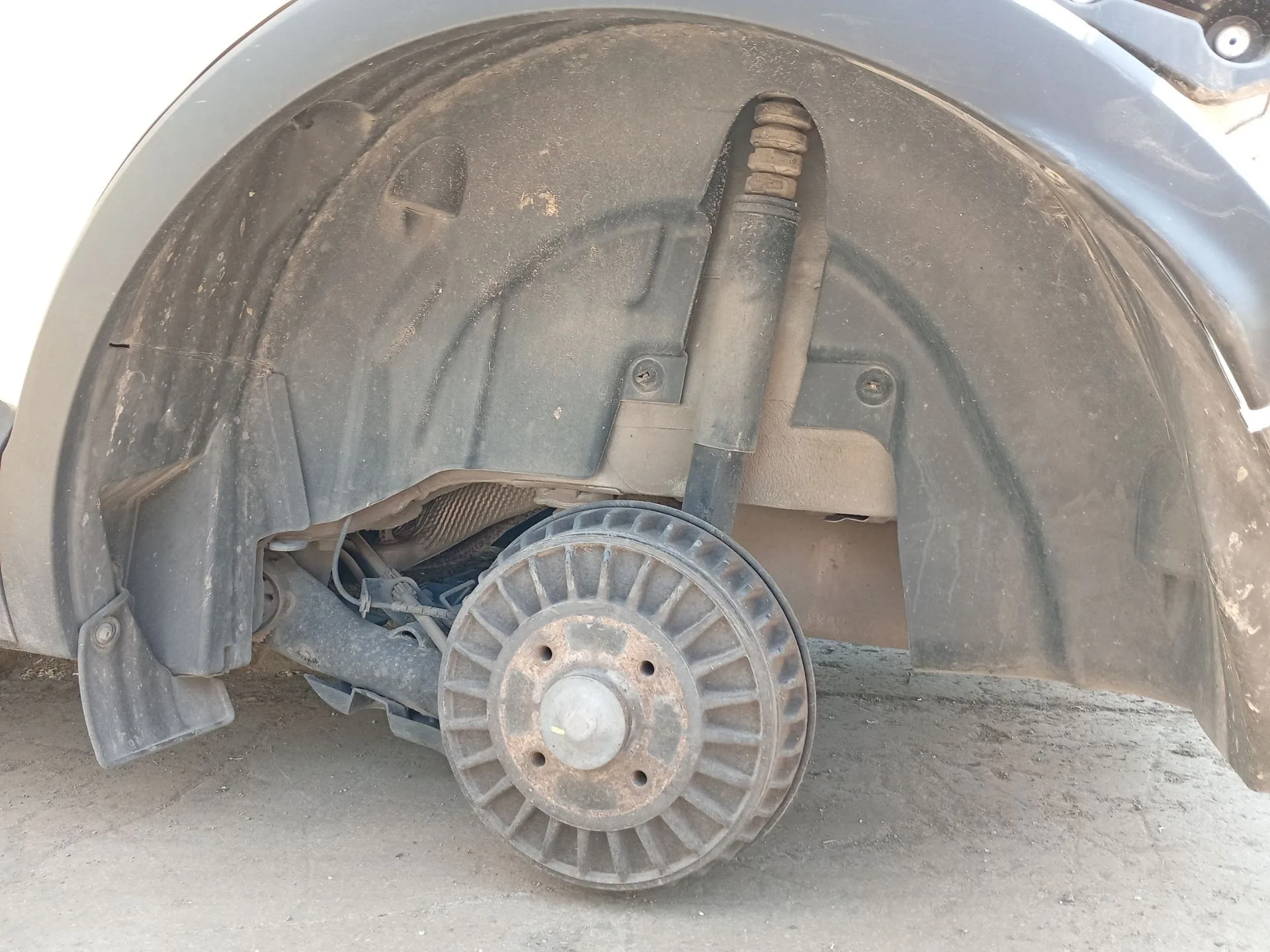 Paso De Rueda Trasero Izquierdo para Renault Captur I (J5_, H5_)