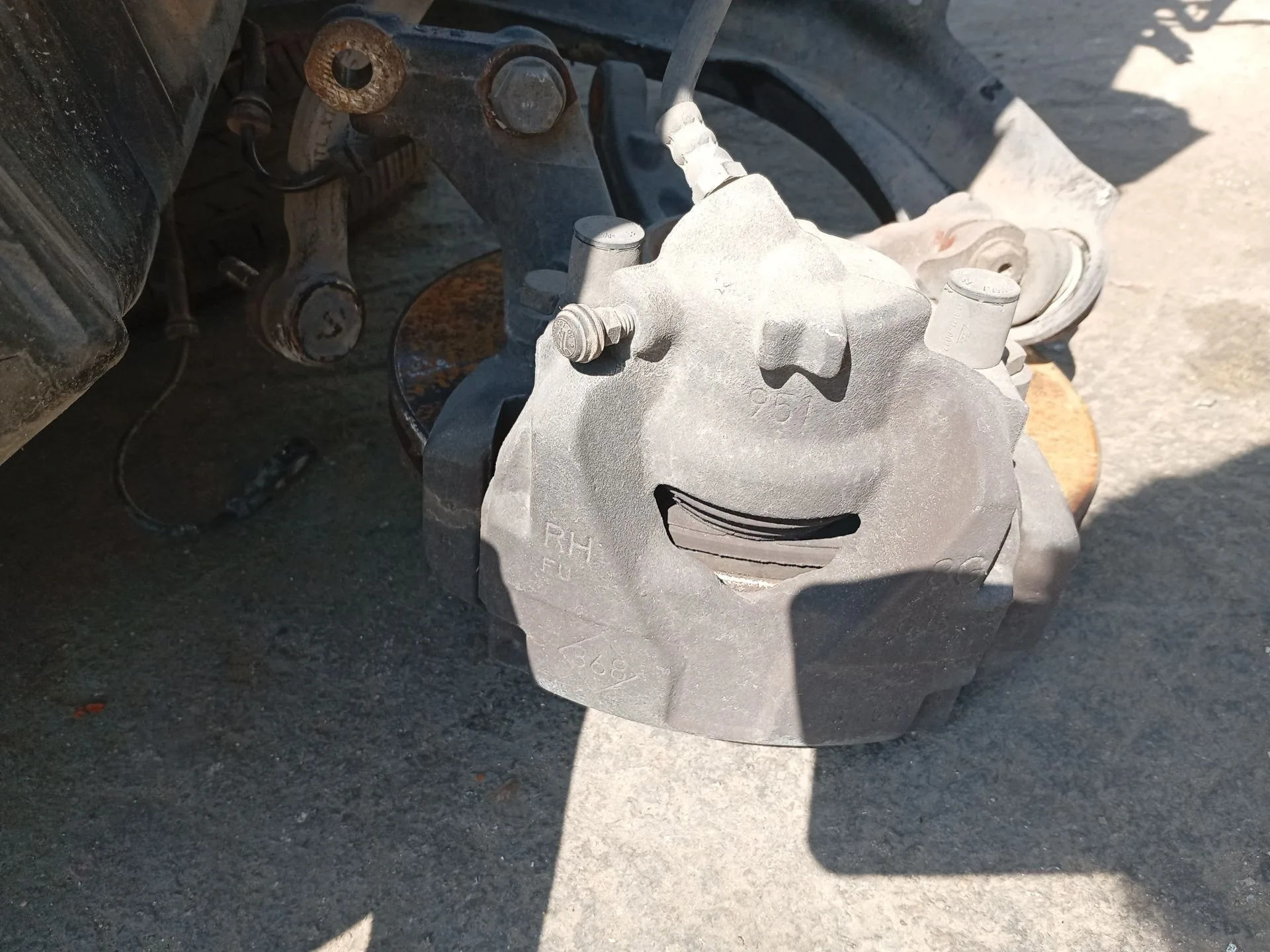Pinza Freno Delantera Derecha para Renault Captur I (J5_, H5_)