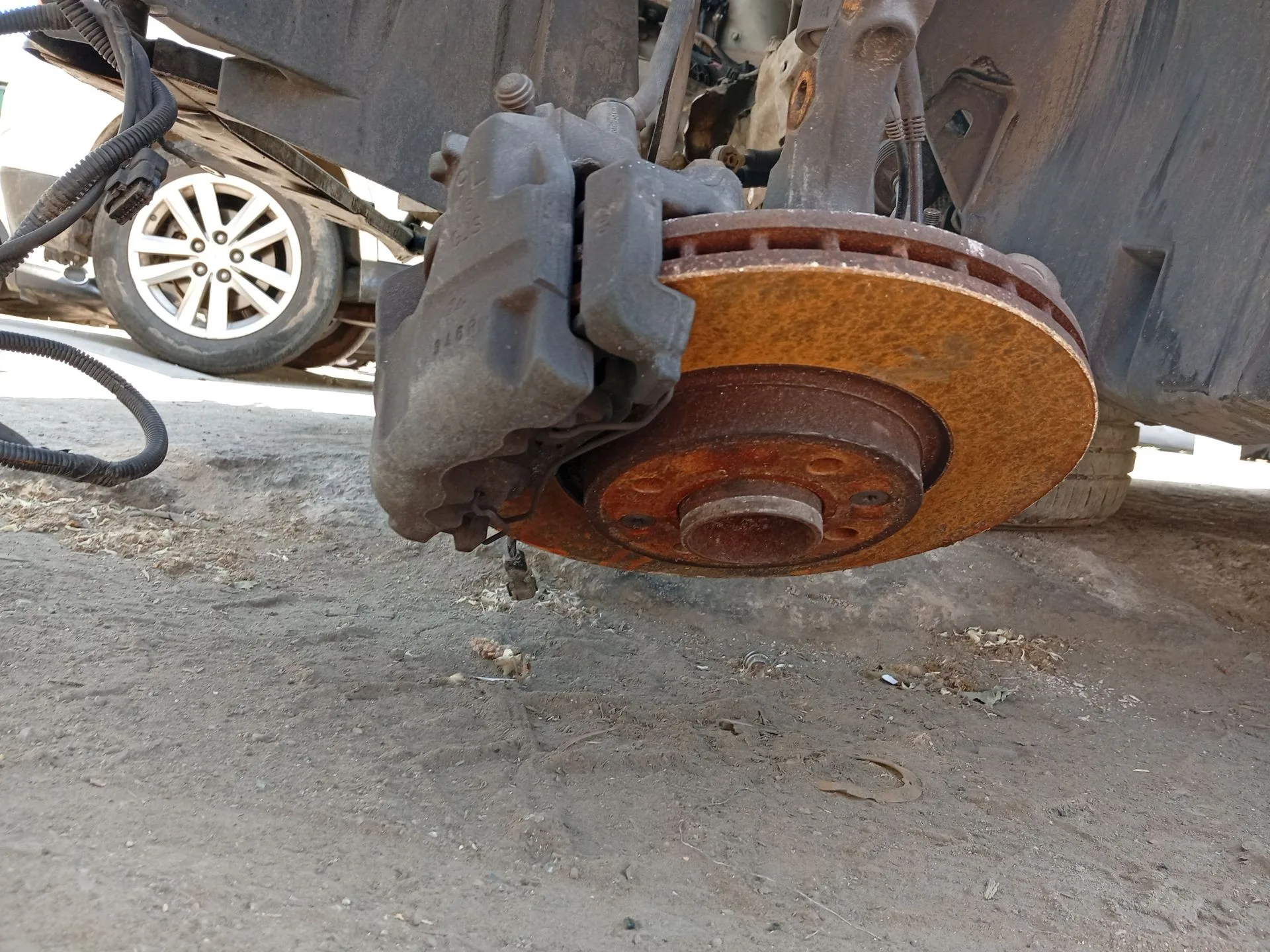 Pinza Freno Delantera Izquierda para Renault Captur I (J5_, H5_)