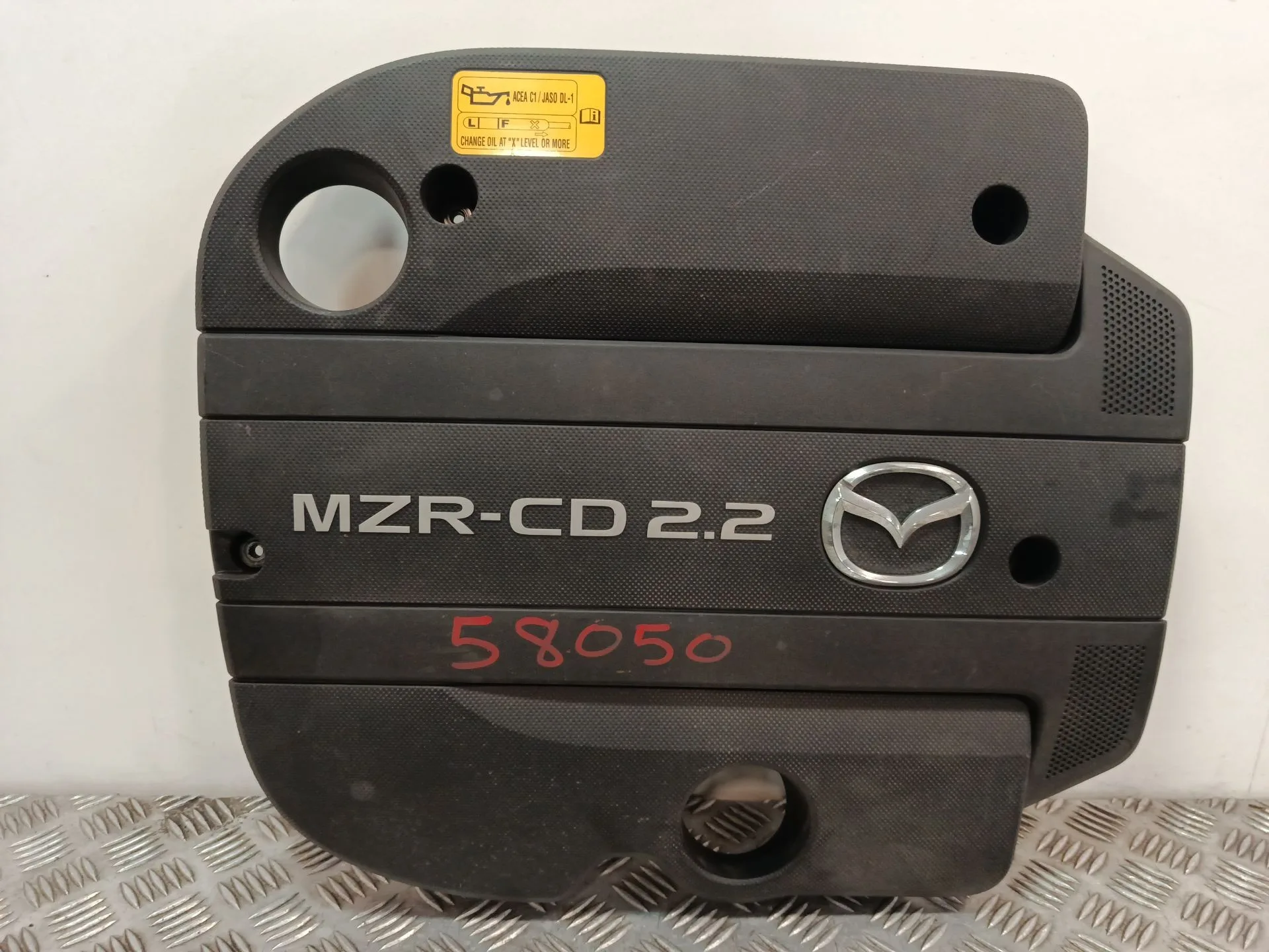 Tapa Motor para Mazda 3 Lim. (Bl)