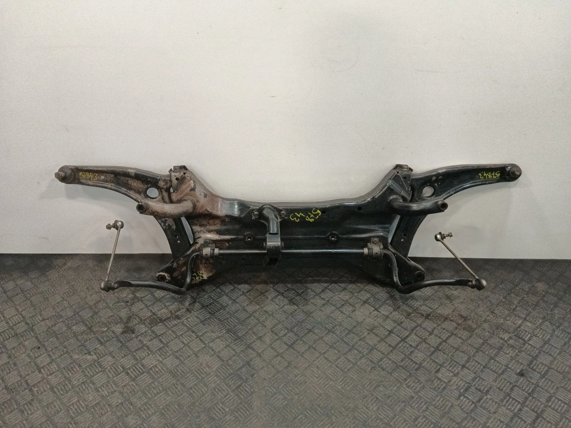 Puente Delantero para Mitsubishi Lancer Berlina (Cy0)