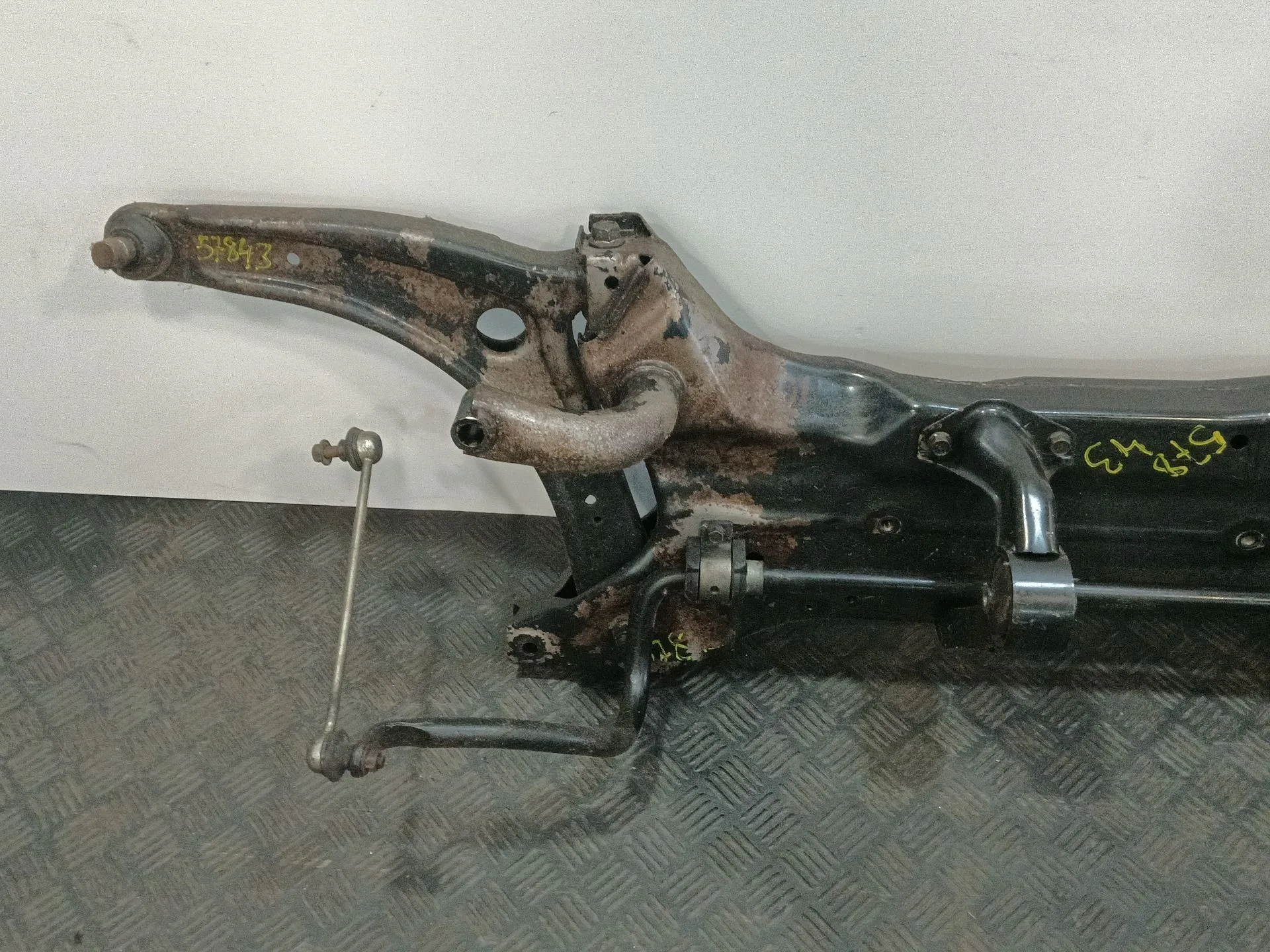 Puente Delantero para Mitsubishi Lancer Berlina (Cy0)