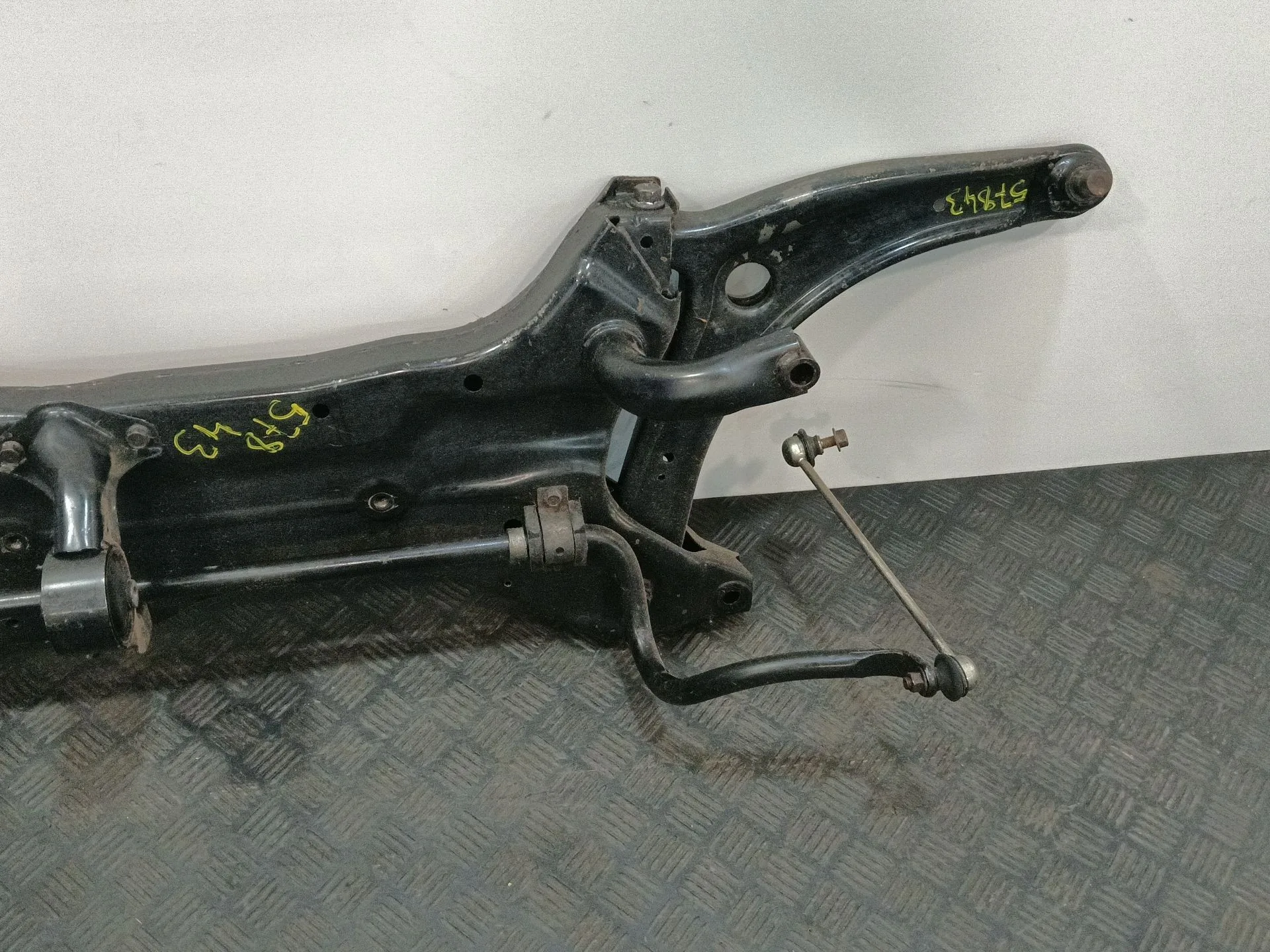 Puente Delantero para Mitsubishi Lancer Berlina (Cy0)