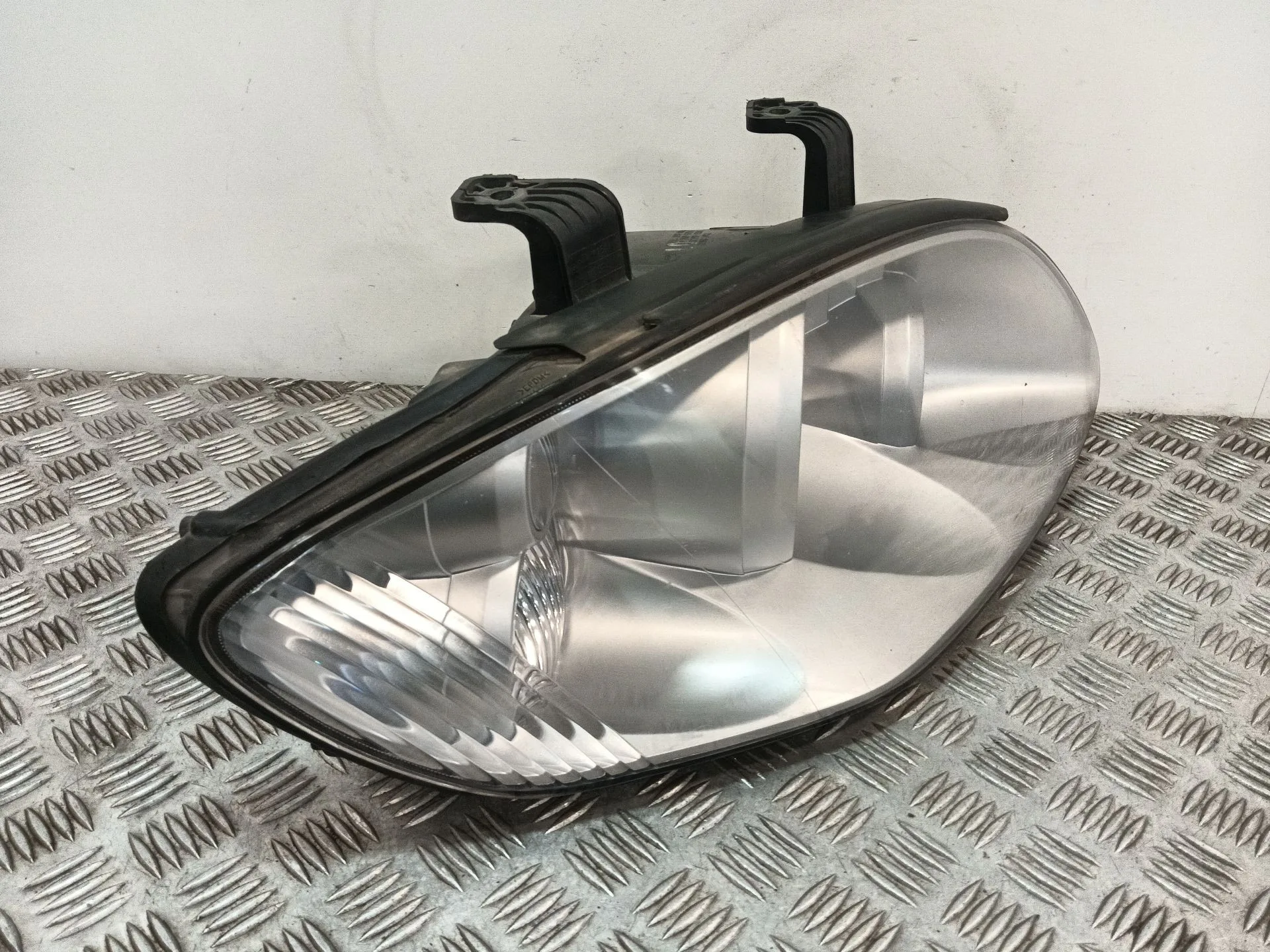 Faro Derecho para Ssangyong Rodius I