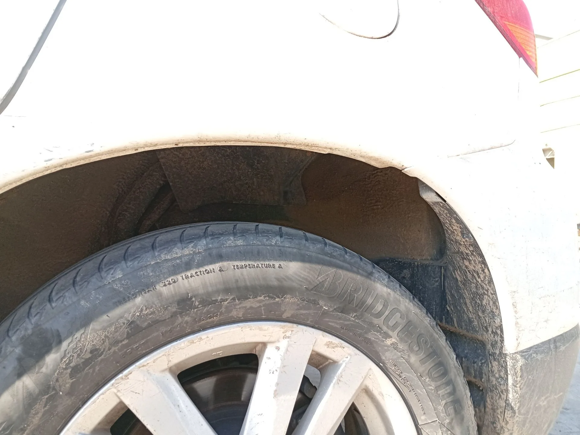Paso De Rueda Trasero Izquierdo para Mitsubishi Asx (Ga_W_)