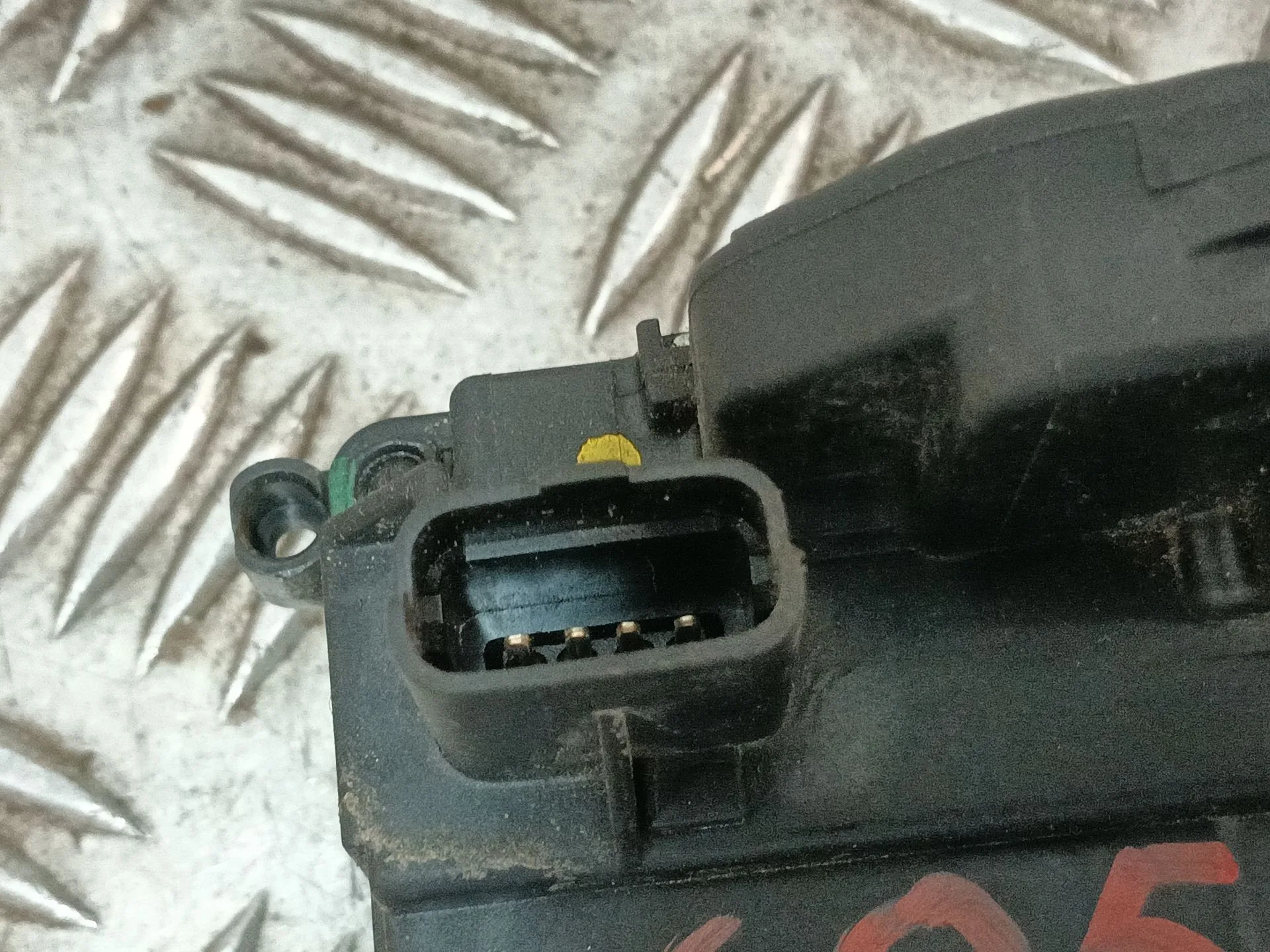 Cerradura Puerta Delantera Izquierda para Renault Clio Iii (Br0/1, Cr0/1)