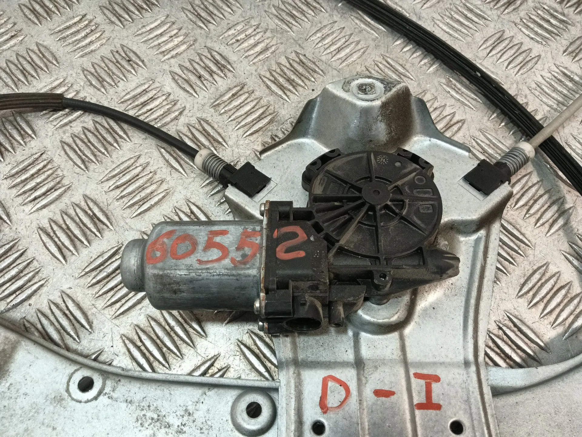 Elevalunas Delantero Izquierdo para Renault Clio Iii (Br0/1, Cr0/1)