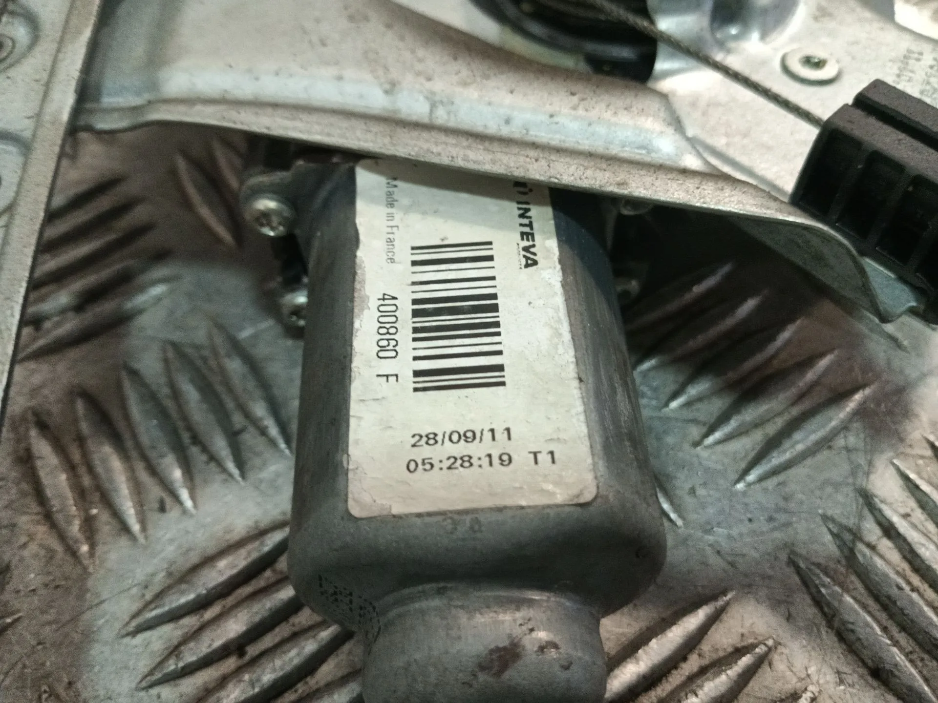 Elevalunas Delantero Izquierdo para Renault Clio Iii (Br0/1, Cr0/1)