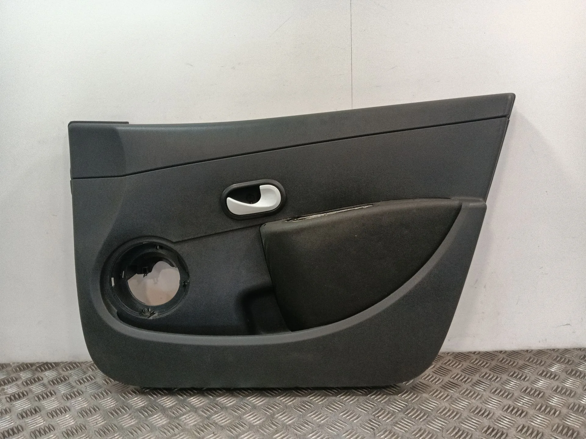 Guarnecido Puerta Delantera Derecha para Renault Clio Iii (Br0/1, Cr0/1)