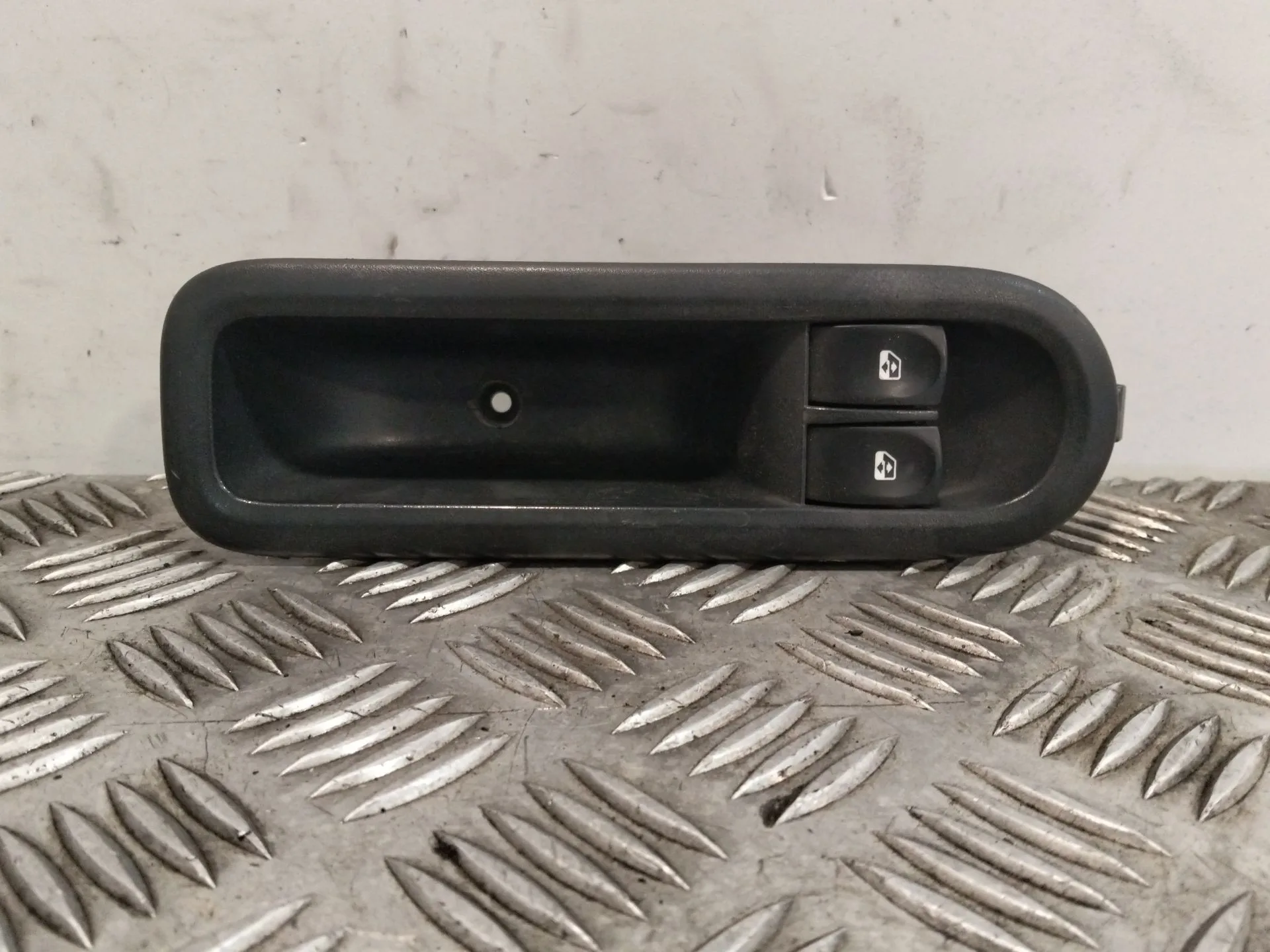 Mando Elevalunas Delantero Izquierdo para Renault Clio Iii (Br0/1, Cr0/1)