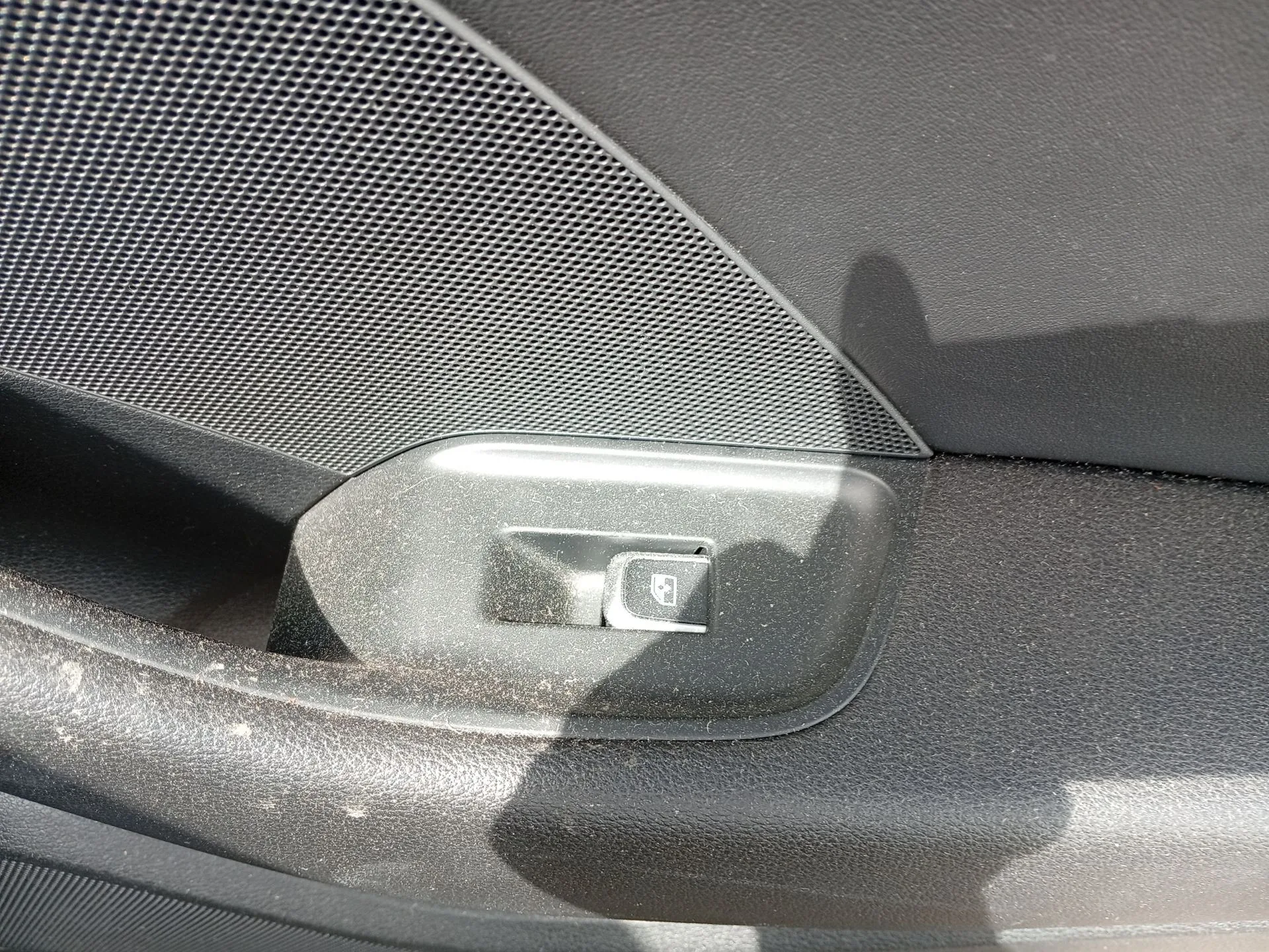 Mando Elevalunas Trasero Derecho para Audi A3 Sportback (8Va, 8Vf)